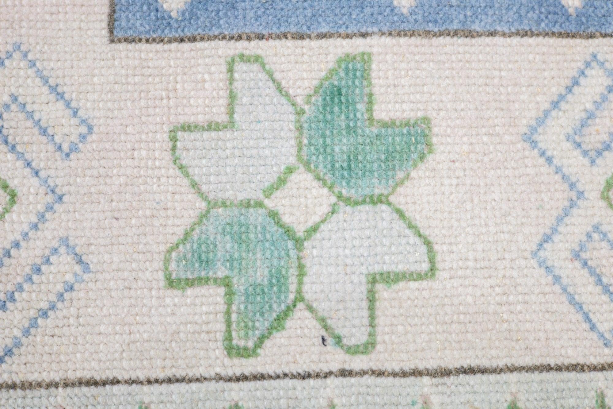 Wool Oushak Rug 5'9'' x 8'4'' For Sale