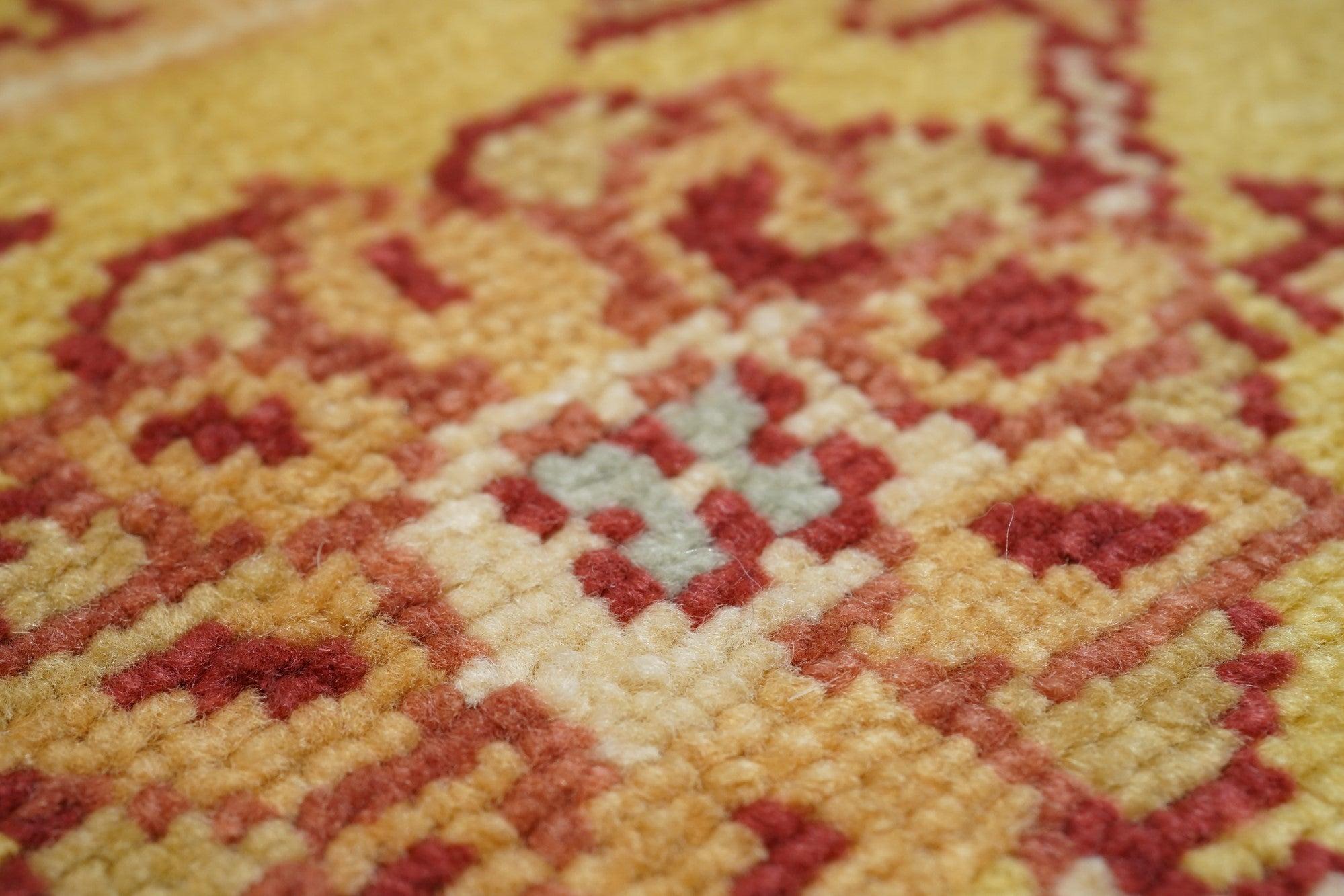 Oushak Rug 6'0'' x 9'0'' in vendita 1