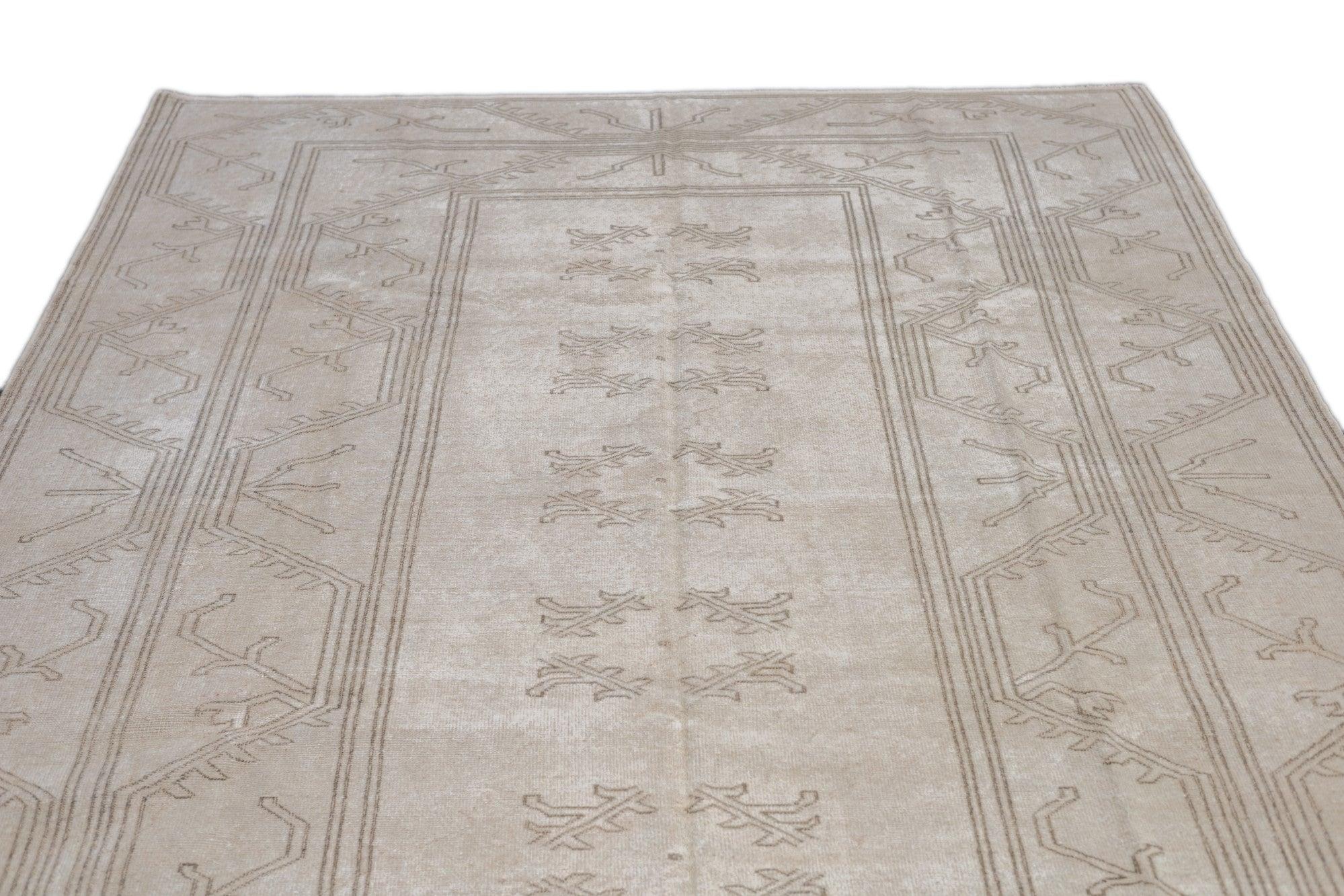 Tappeto Oushak 6'7'' x 9'5'' in vendita 1