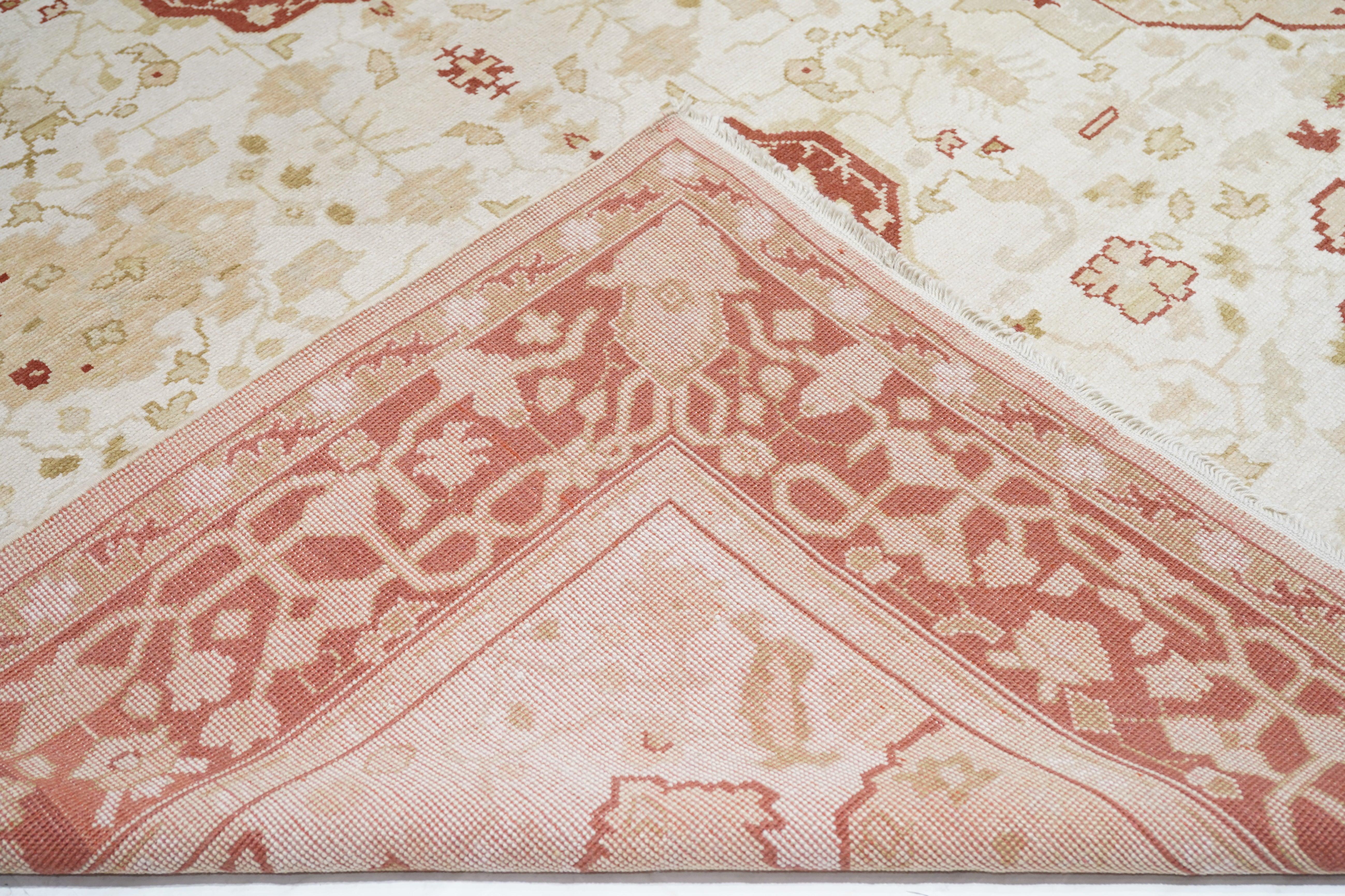 Oushak-Teppich 8'0'' x 10'0'' im Angebot 3