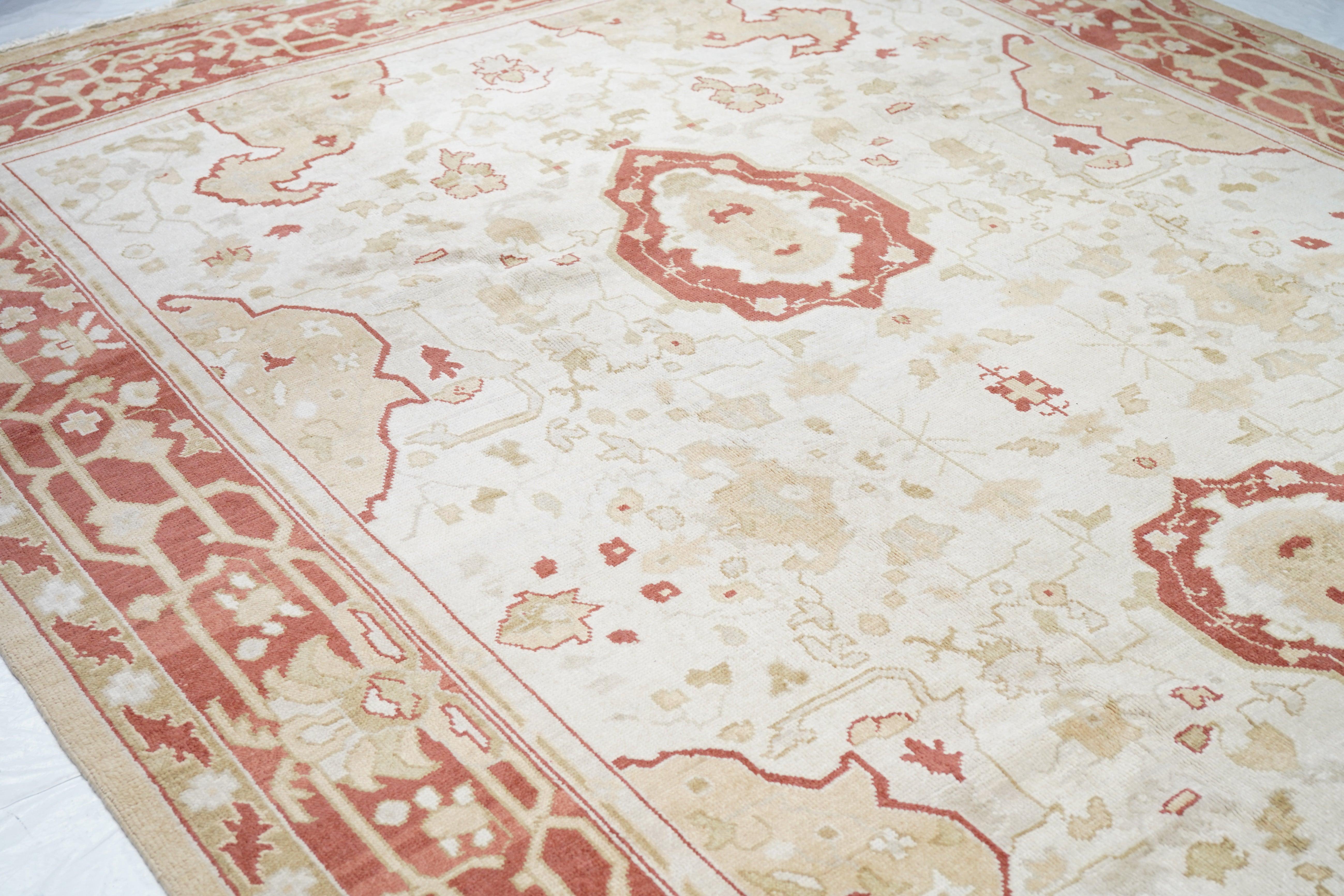 Laine Tapis Oushak 9'0'' x 12'0'' en vente