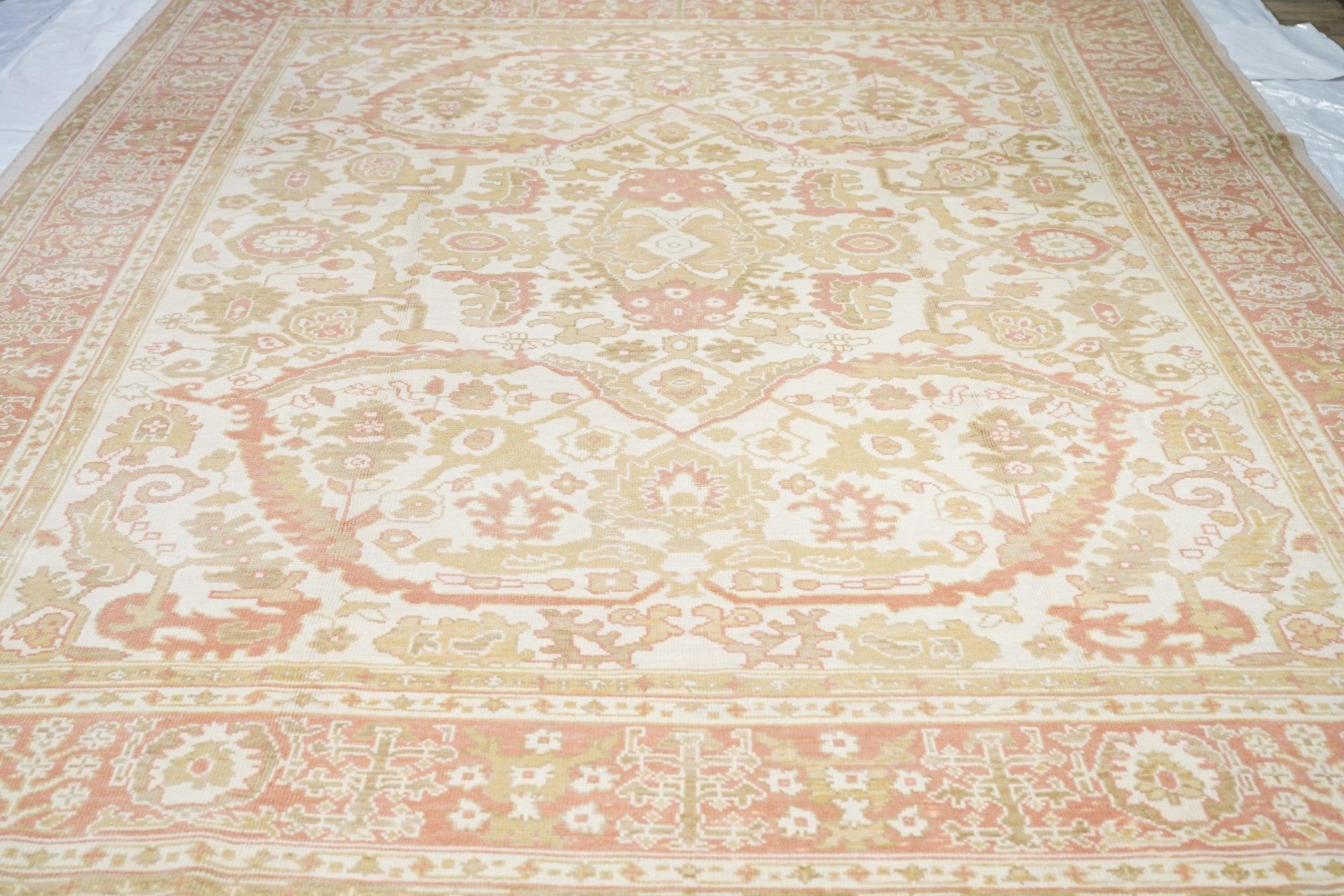 Oushak Rug 9'0