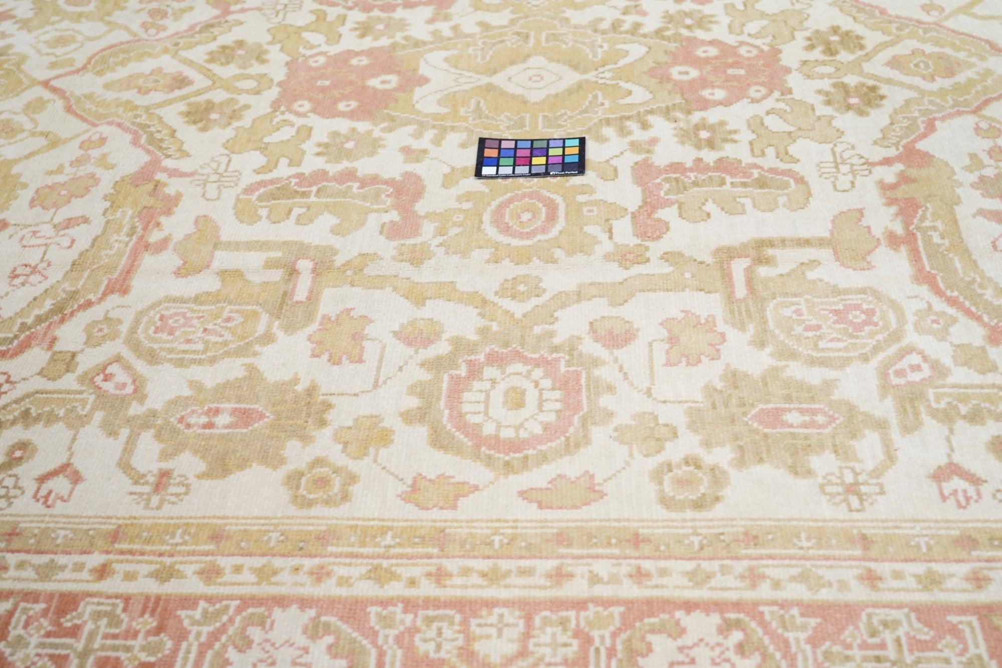 Oushak Rug 9'0