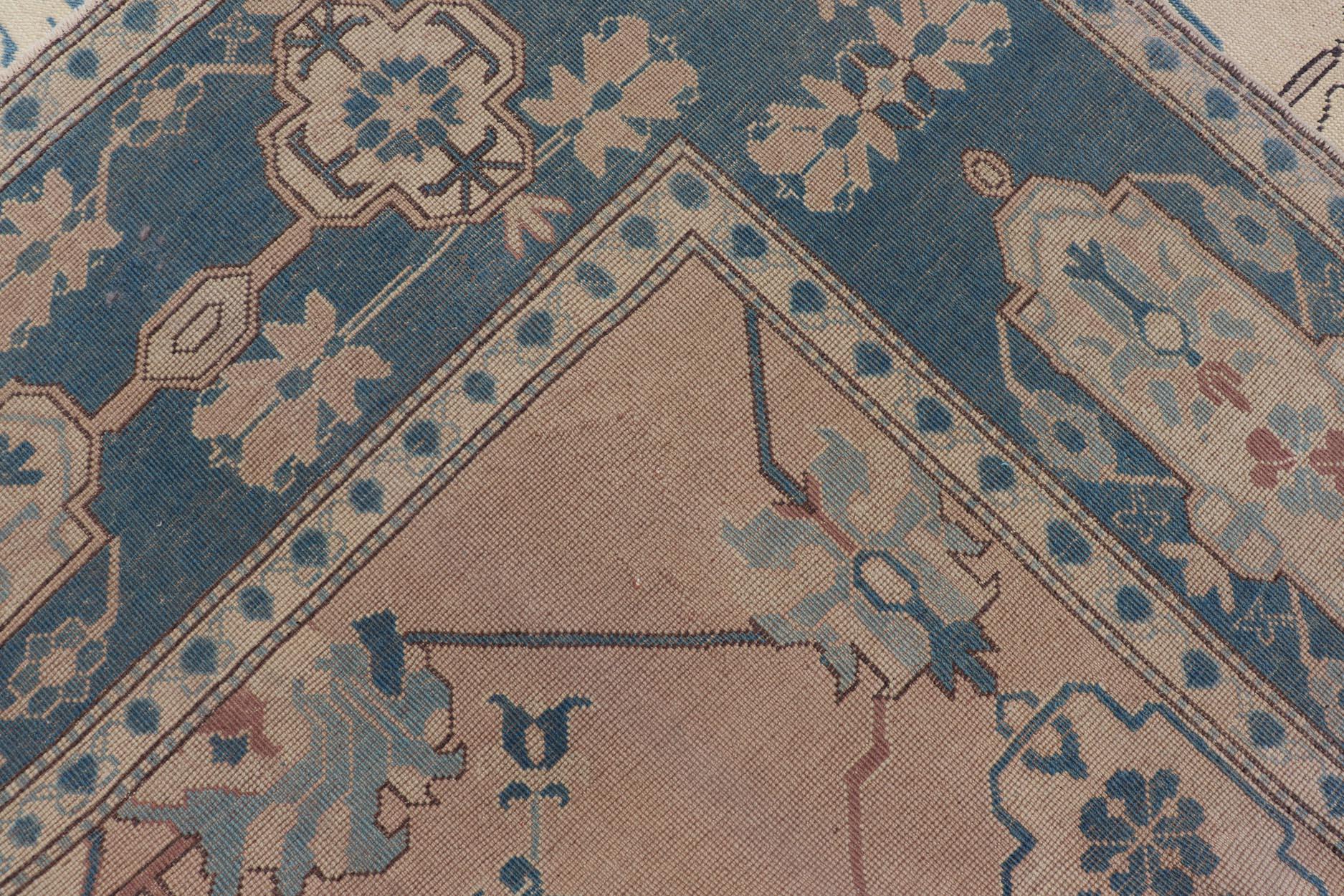 Oushak Rug from Mid-20th Century Turkey with Blue Tribal Design 10 x 12'4 For Sale 7