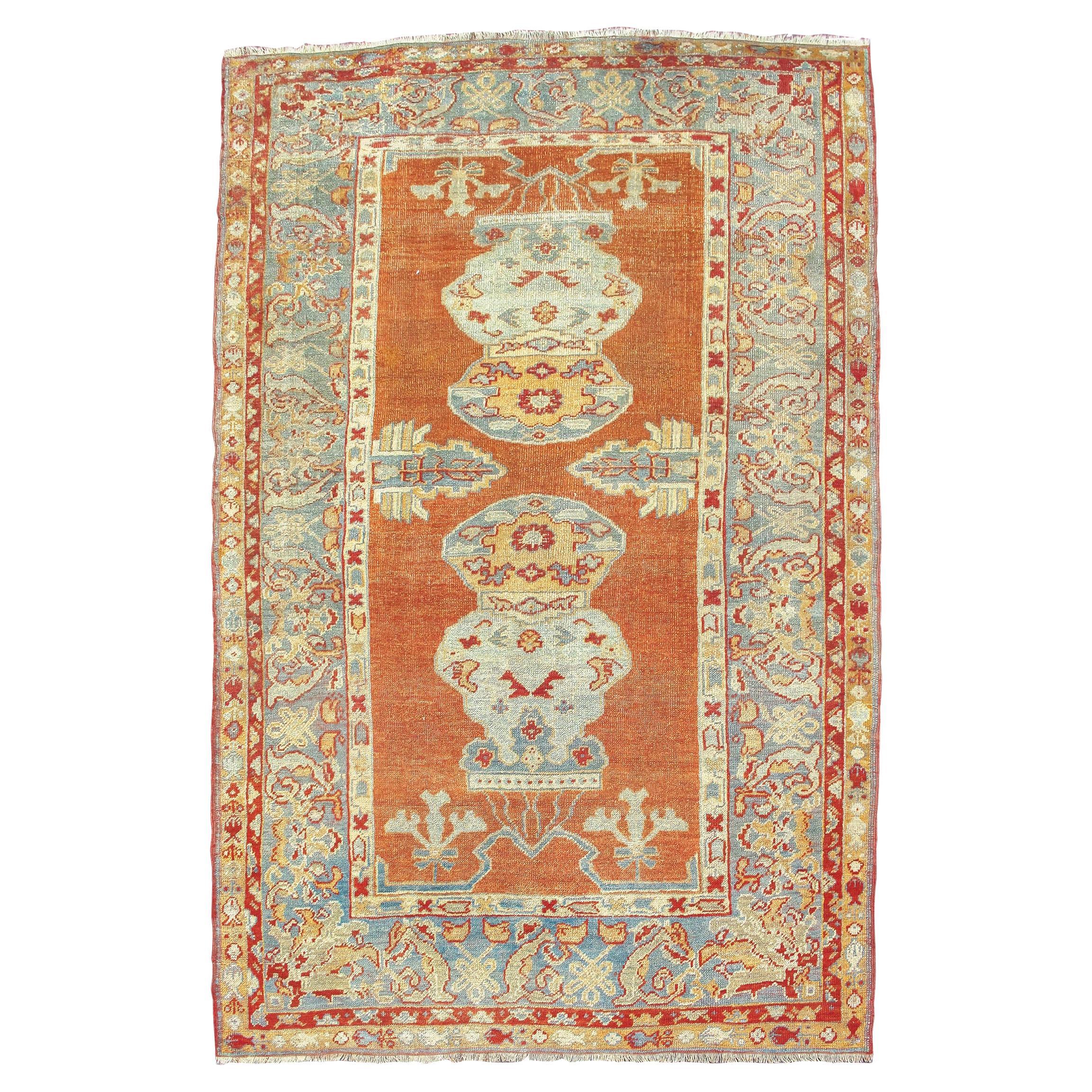 Tapis Oushak, fin du 19e siècle en vente