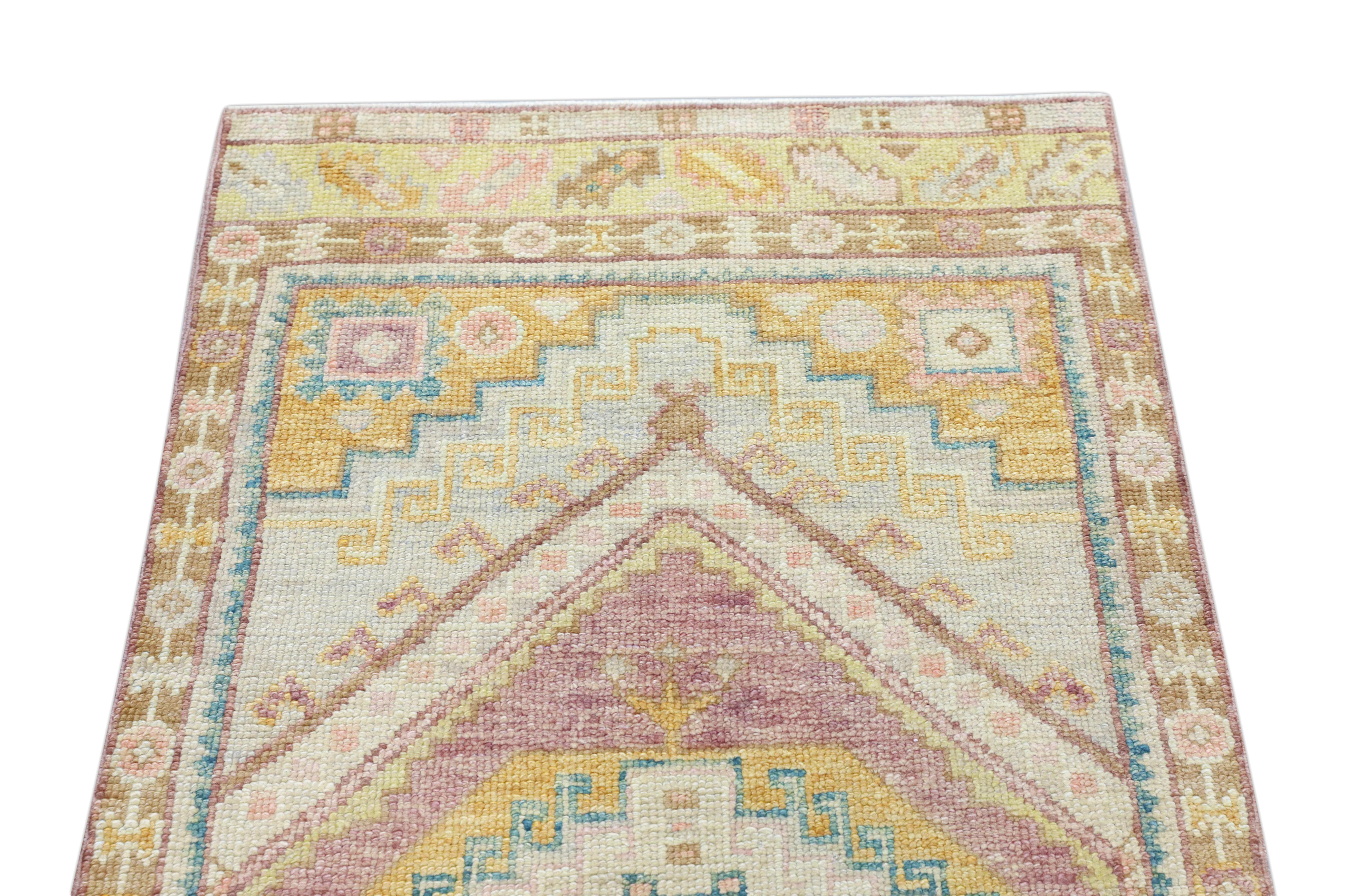 Noué à la main Tapis oriental noué à la main turc Oushak 2'10