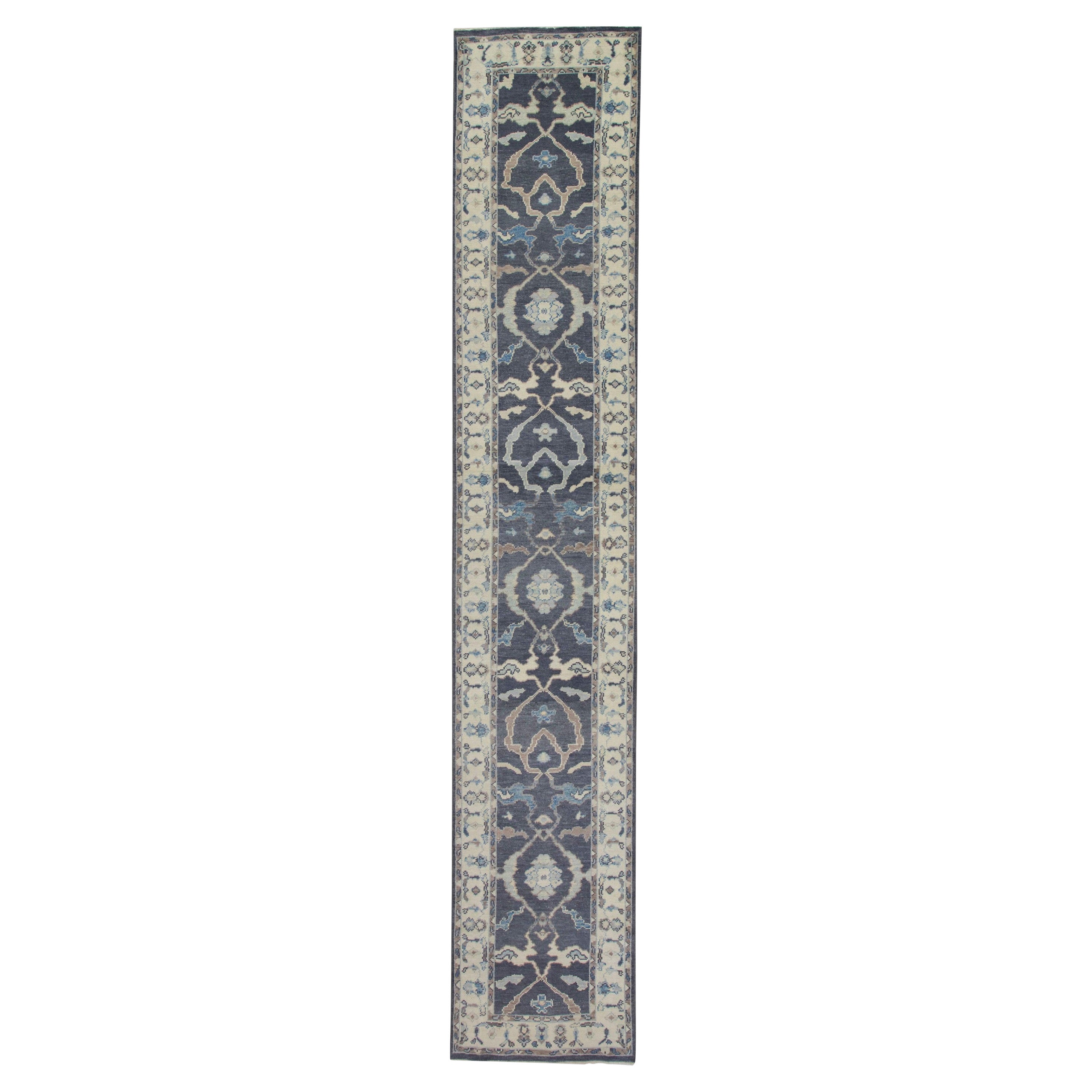 Oushak-Teppich Orientalischer handgeknüpfter türkischer Oushak 2'10" x 15'6" #5591 im Angebot
