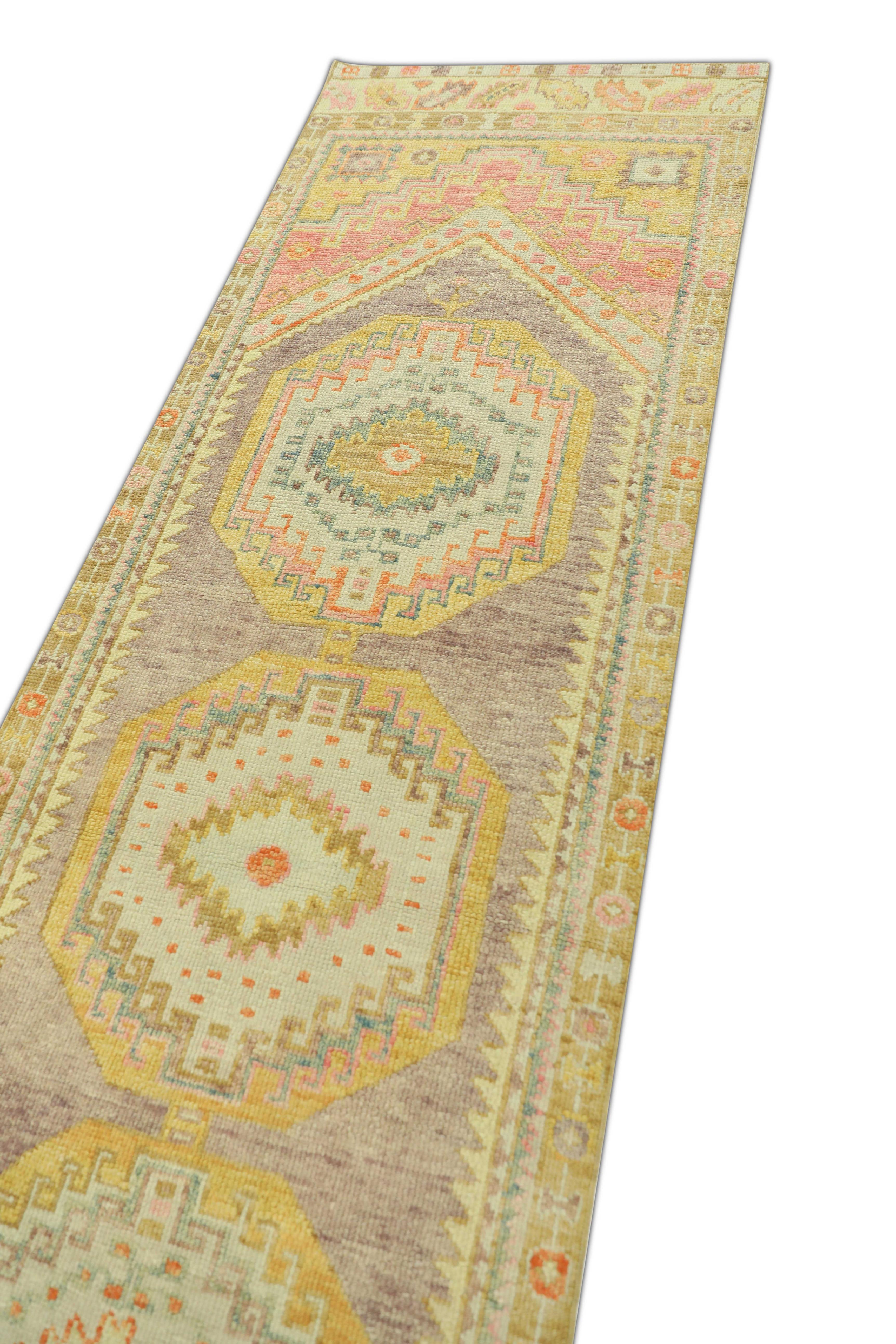 Contemporary Oushak Rug Oriental Hand Knotted Turkish Oushak 2'11