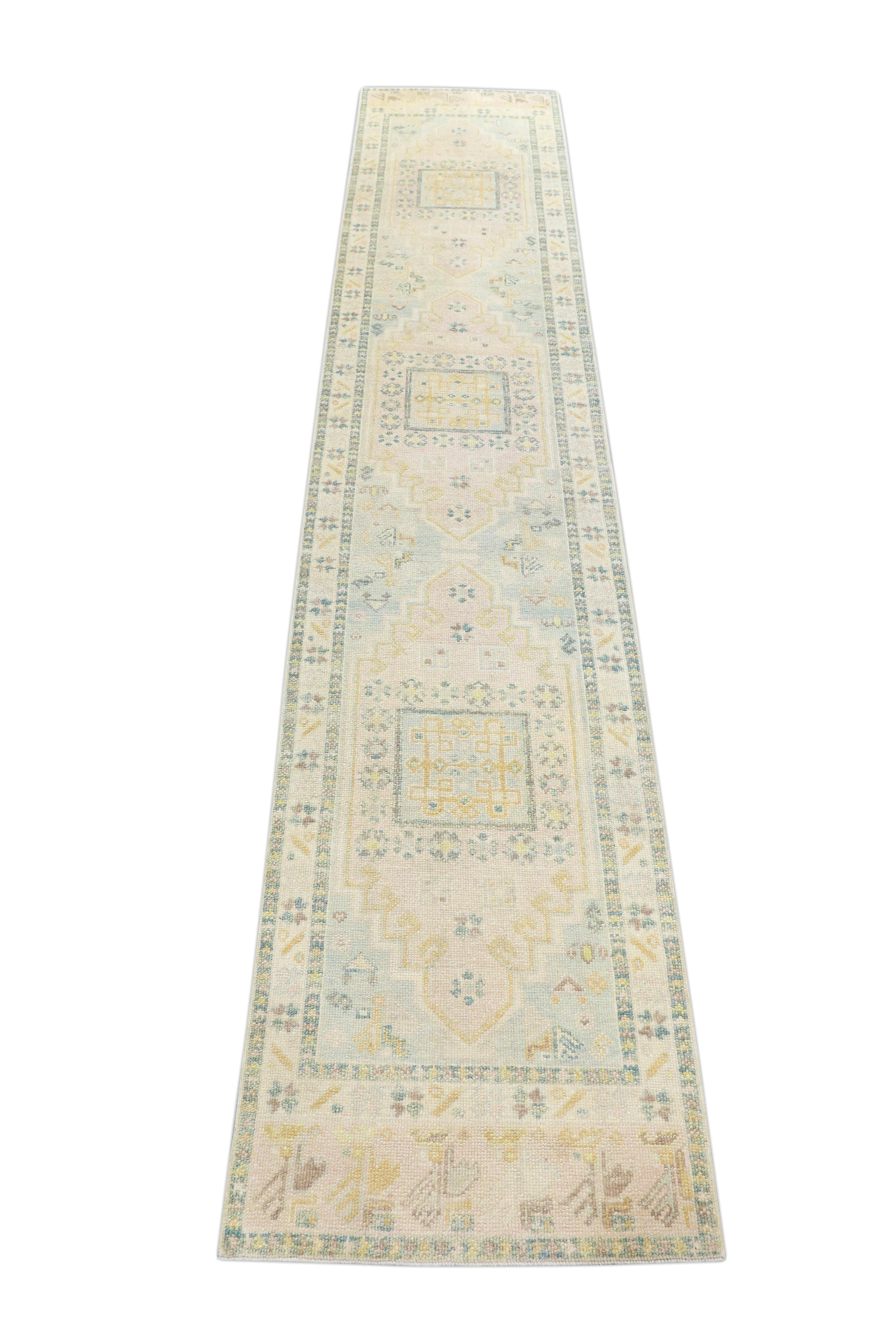 Contemporary Oushak Rug Oriental Hand Knotted Turkish Oushak 2'11