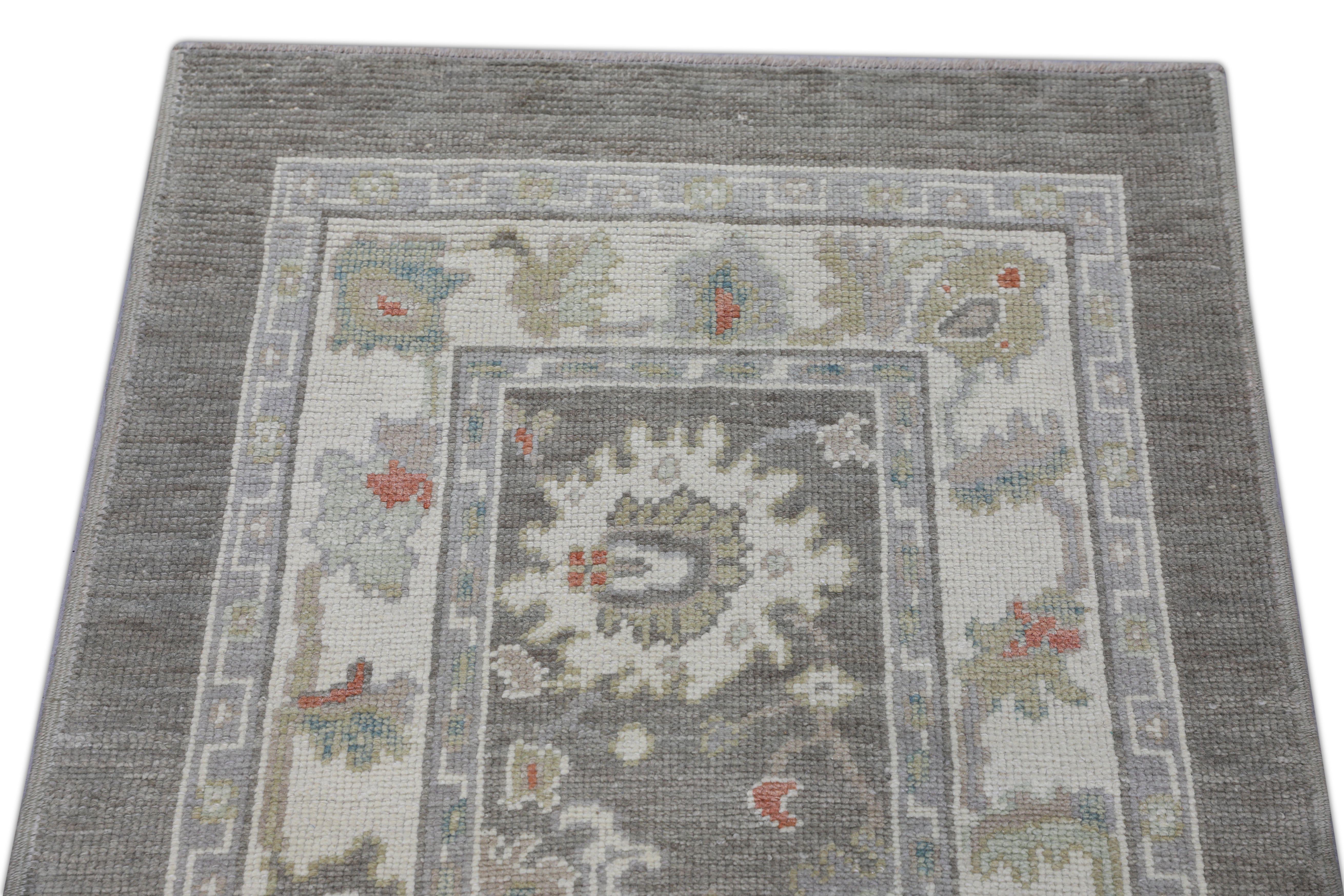 Tapis oriental noué à la main turc Oushak 2'11