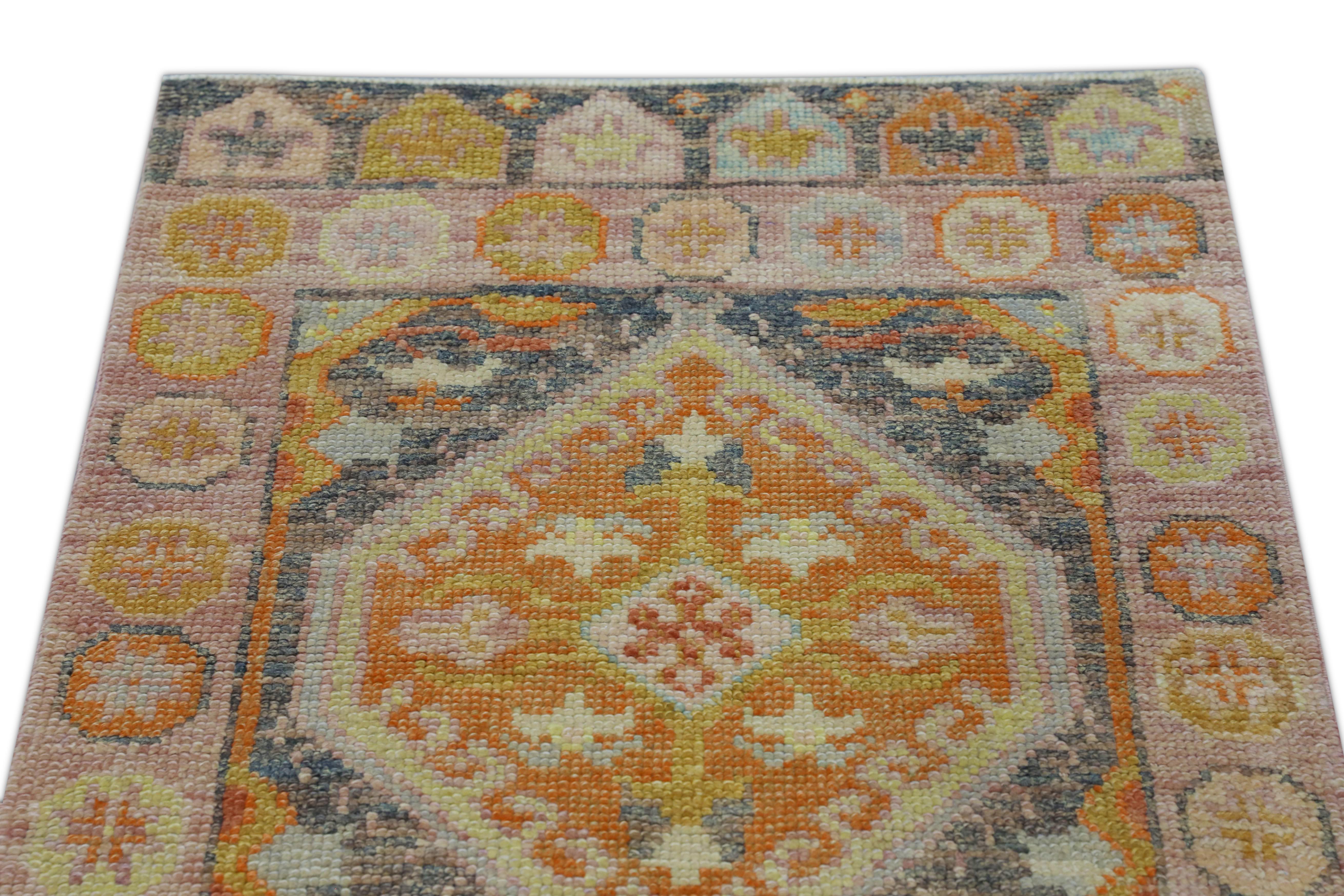 Tapis oriental noué à la main turc Oushak 2'4