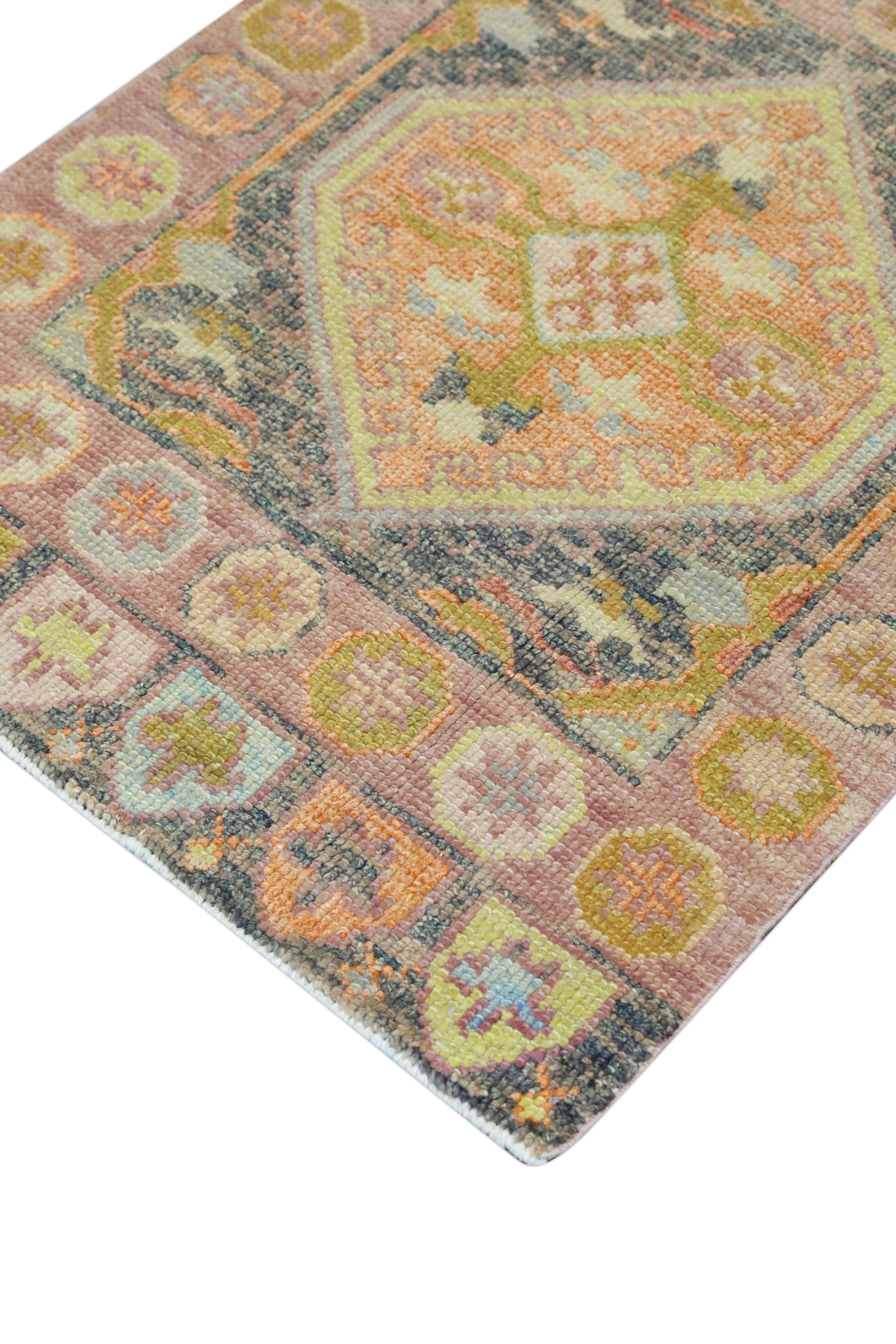 Tapis oriental noué à la main turc Oushak 2'4