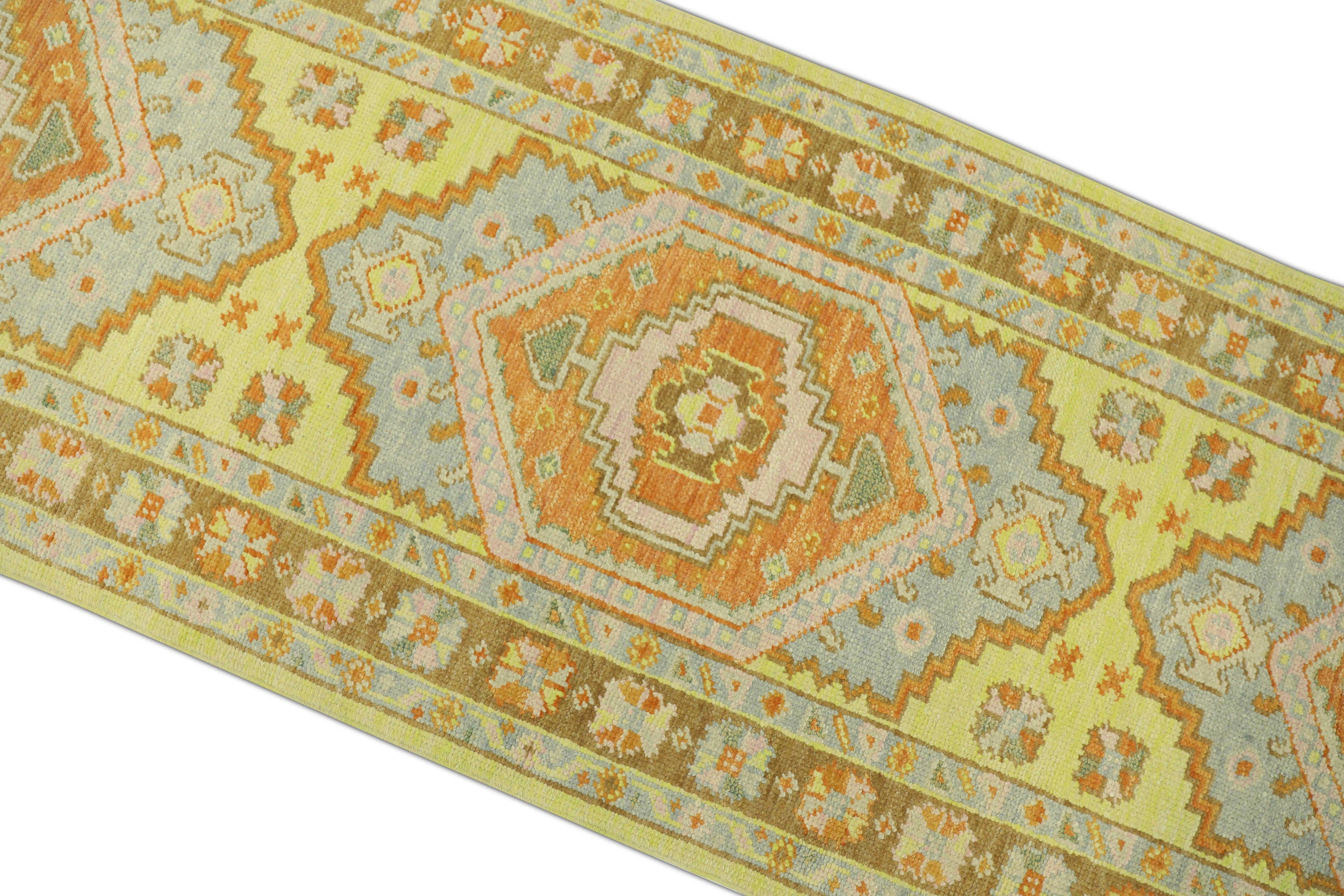 Tapis oriental noué à la main turc Oushak 2'8