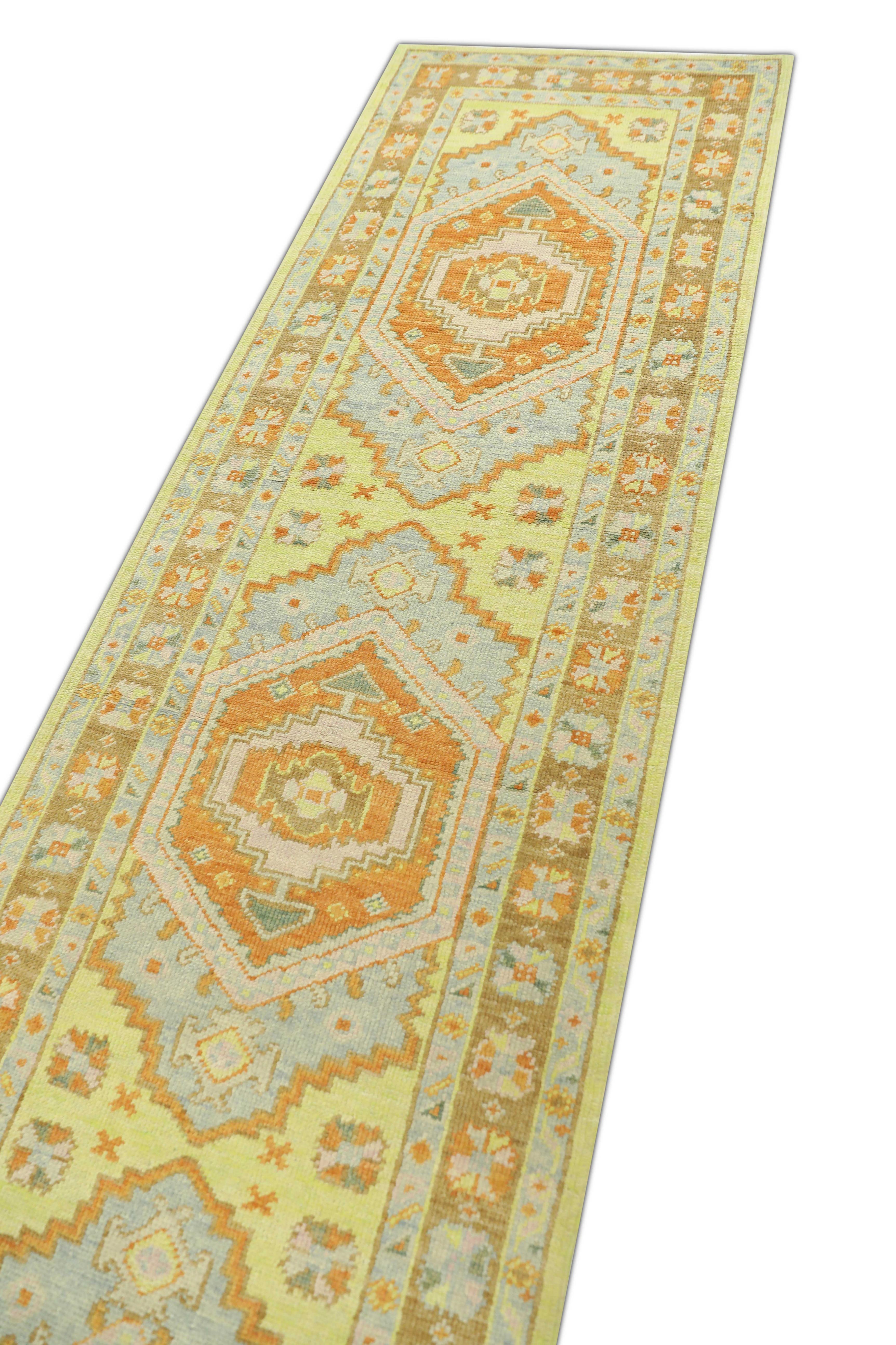 Noué à la main Tapis oriental noué à la main turc Oushak 2'9