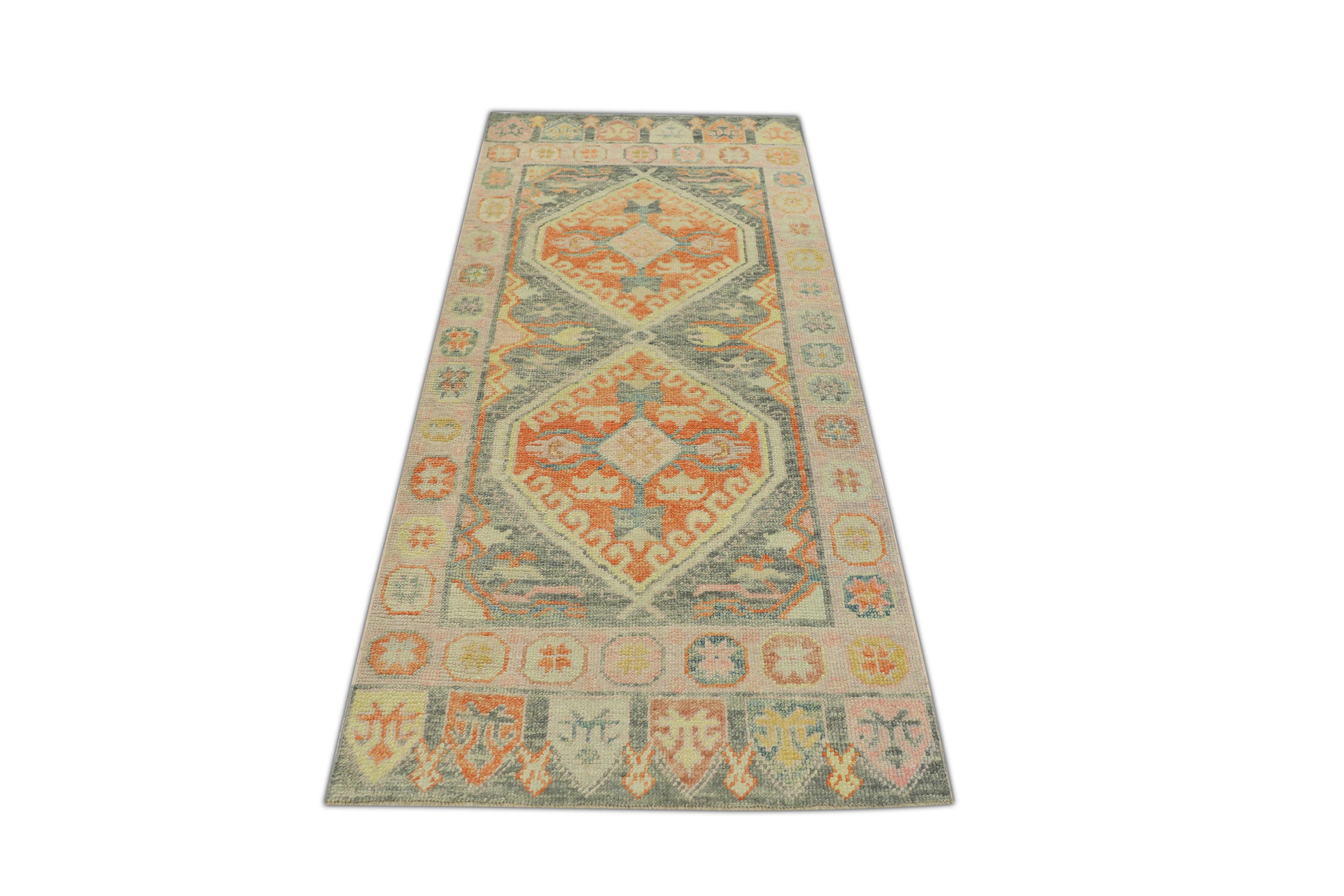 Hand-Knotted Oushak Rug Oriental Hand Knotted Turkish Oushak 3' x 6'8