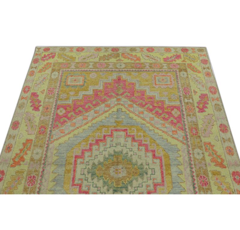 Hand-Knotted Oushak Rug Oriental Hand Knotted Turkish Oushak 4'11
