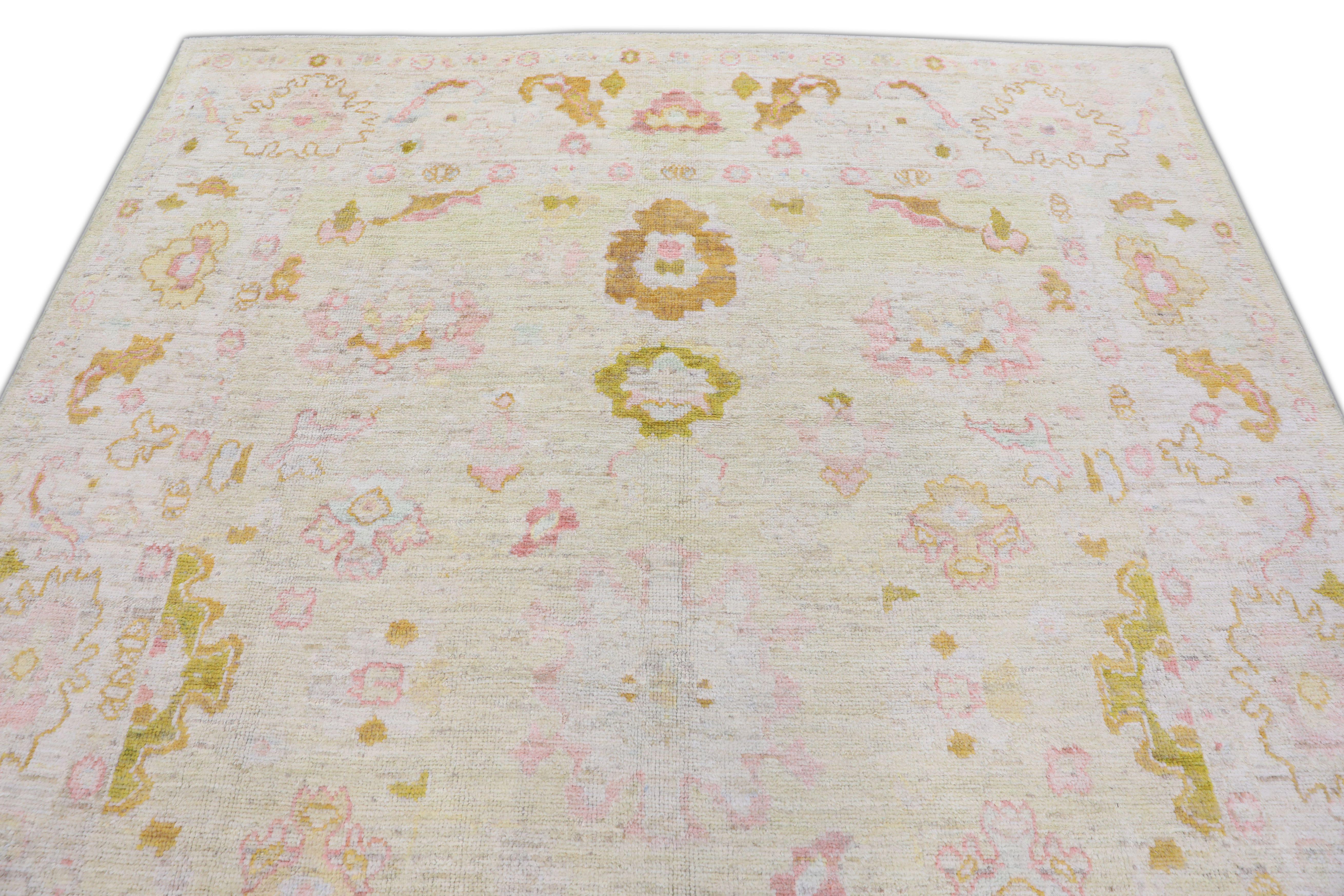 Tapis oriental noué à la main turc Oushak 7'8