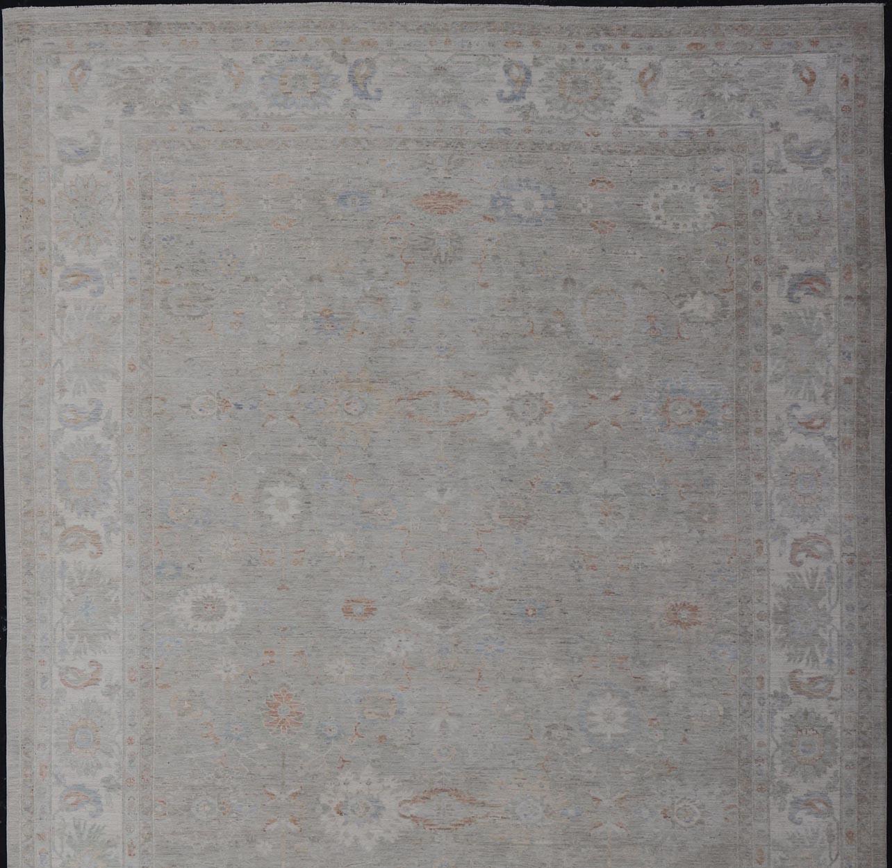 Tappeto Oushak con base verde salvia e sottili accenti pastello 13'6 x 19'0 in vendita 4