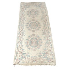 Türkischer orientalischer langer Teppich im Oushak-Stil, Läufer aus Wolle, 20. Jahrhundert