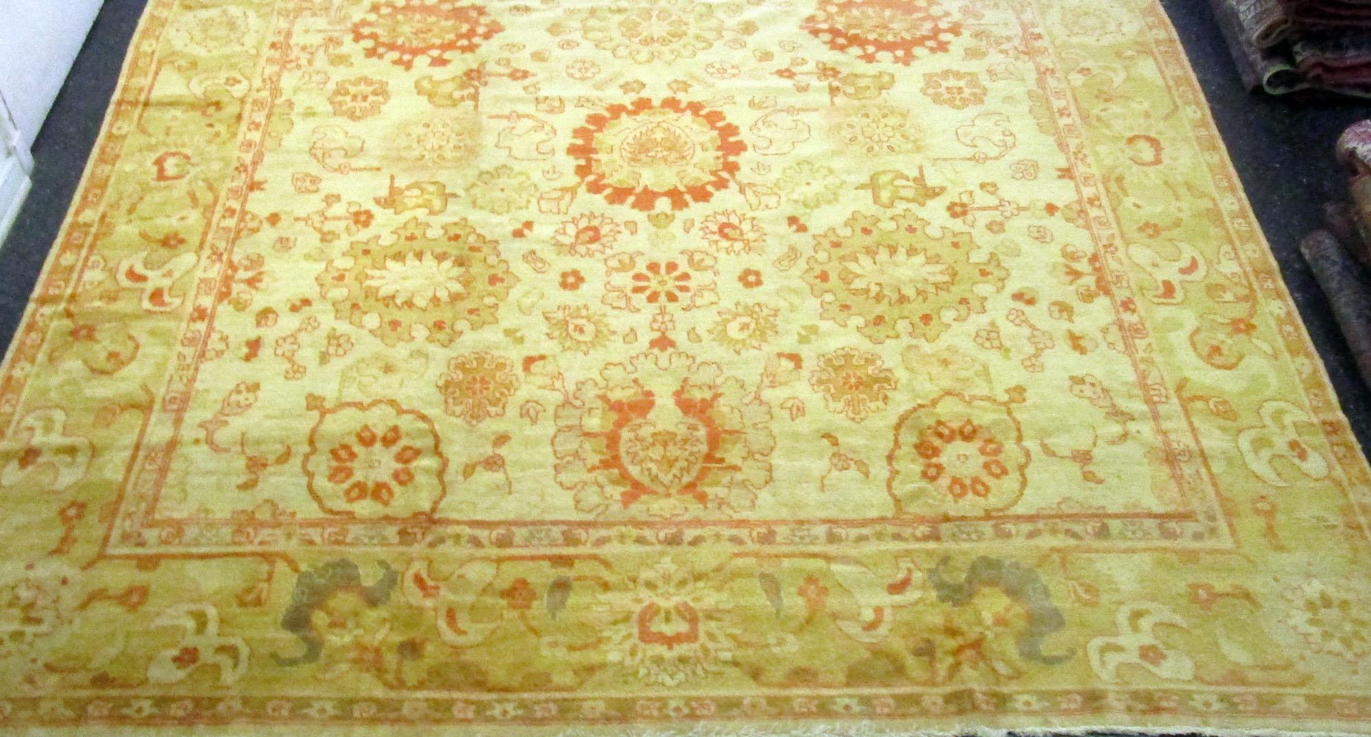 Oushak Wool Pile Antique Turkish Rug Large Size For Sale 8