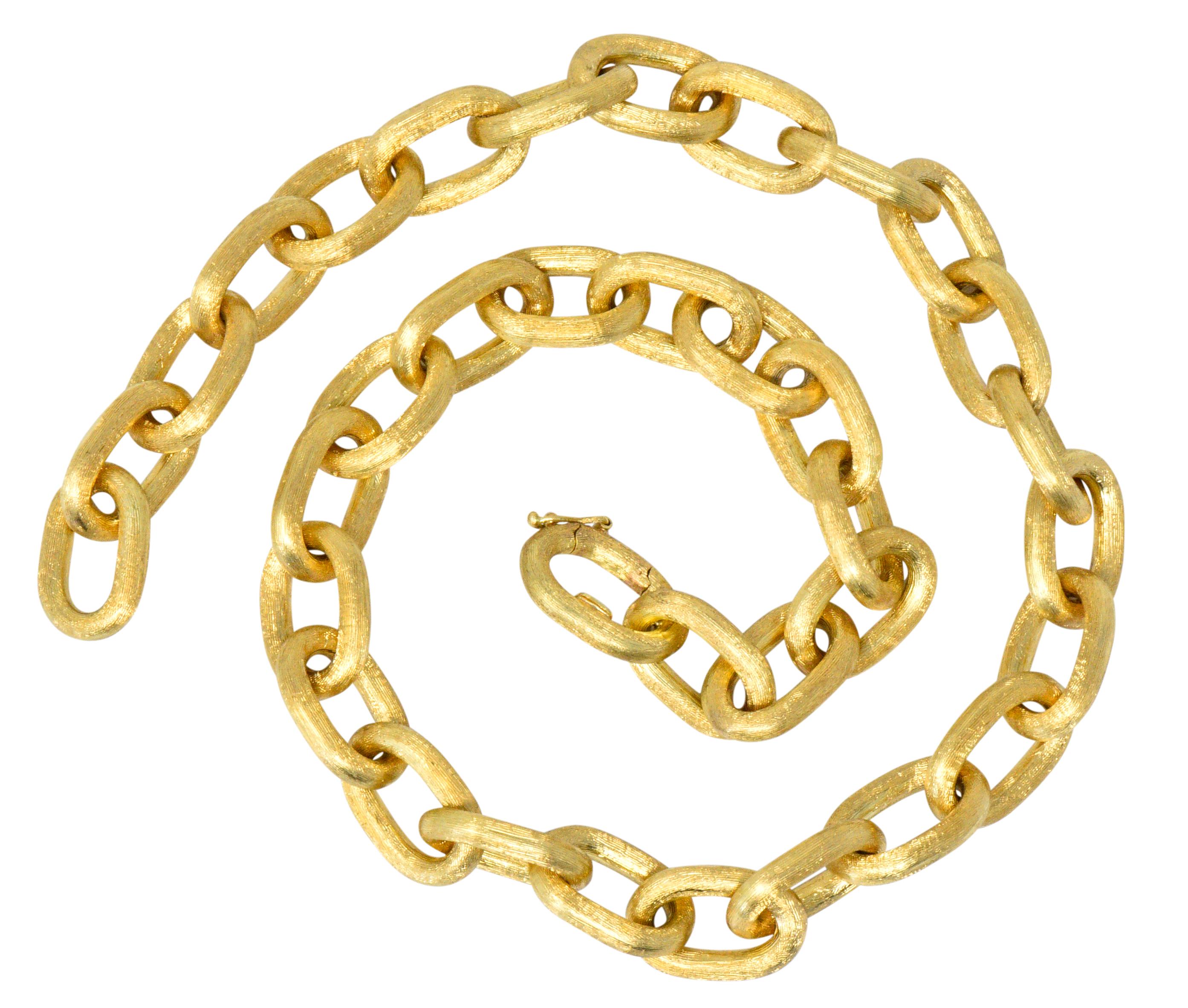 Outstanding Contemporary 18 Karat Gold Italian Large Link Necklace 2