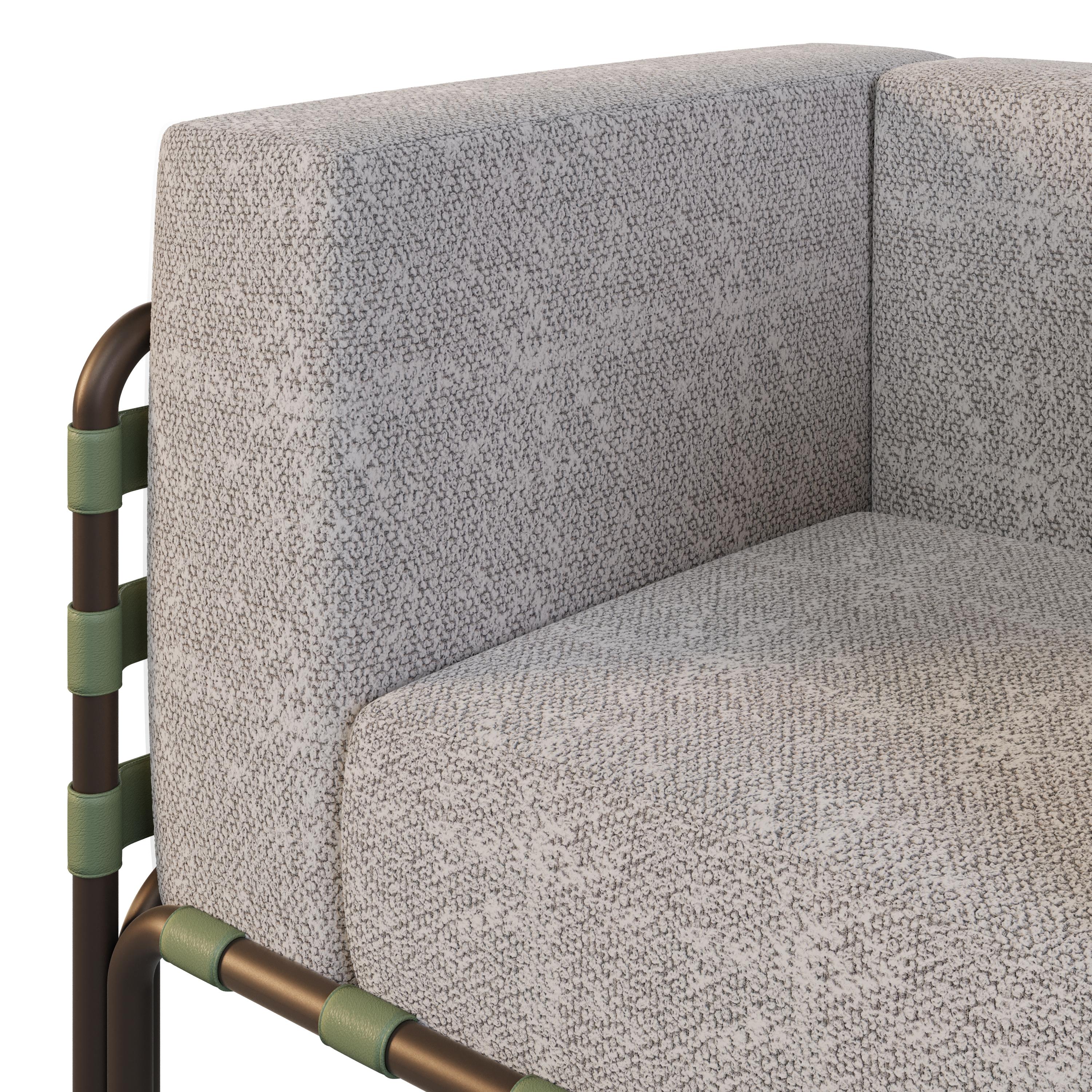 Outdoor-Sessel mit Bouclé-Polsterung und grünen Lederakzenten (Moderne) im Angebot
