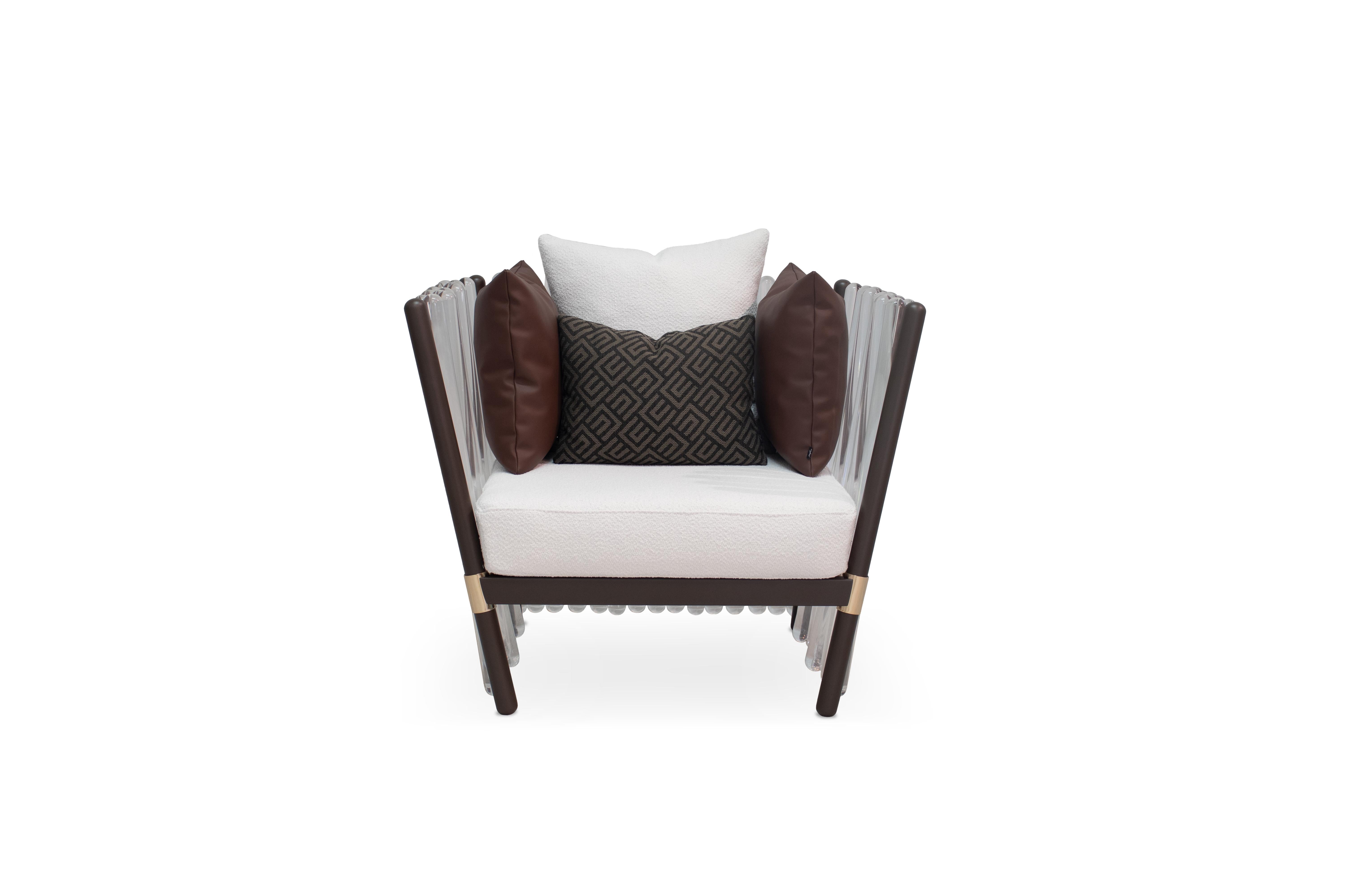 Fauteuil d'extérieur Houdini

Là où la magie des couchers de soleil et des aubes prend vie dans des formes audacieuses et innovantes. Le fauteuil Houdini est un chef-d'œuvre où l'élégance moderne rencontre un design visionnaire. Comme la lumière et