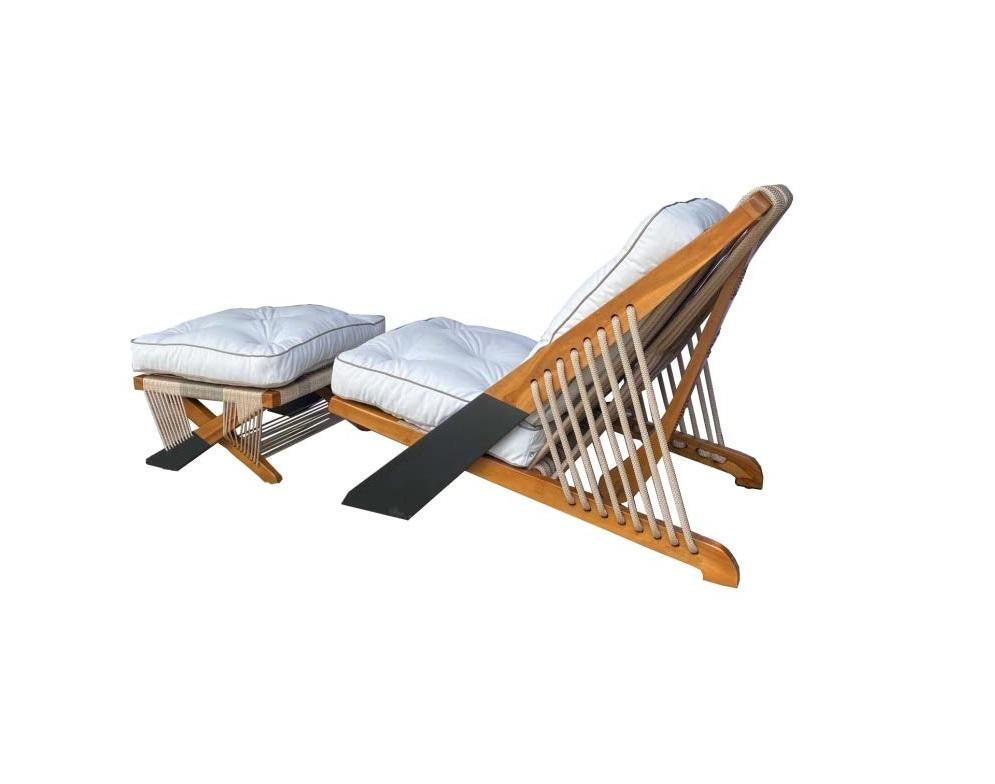 Frame : Teak Wood
Weaving : Round 11 mm & 5 mm Rope HIGH TENACITY Low shrinkage filament yarn made of 100% polyester, raw color, Easy Clean
Cushions: High quality quick dry foam.
The Material: Our products use taut, clean, and highly tenacious