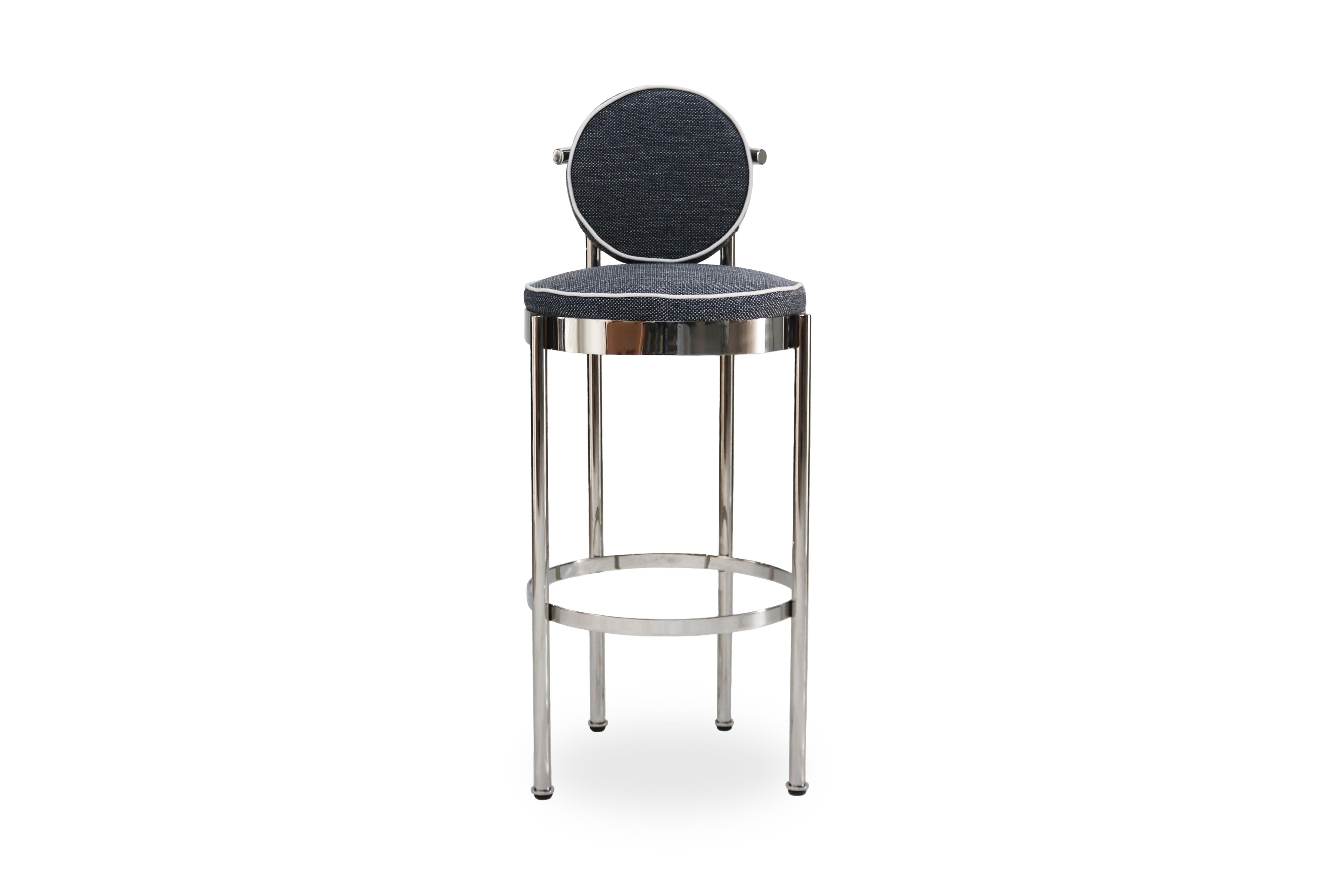 Portugais Tabouret de bar de patio avec cadre en acier inoxydable et tapisserie à motifs en vente