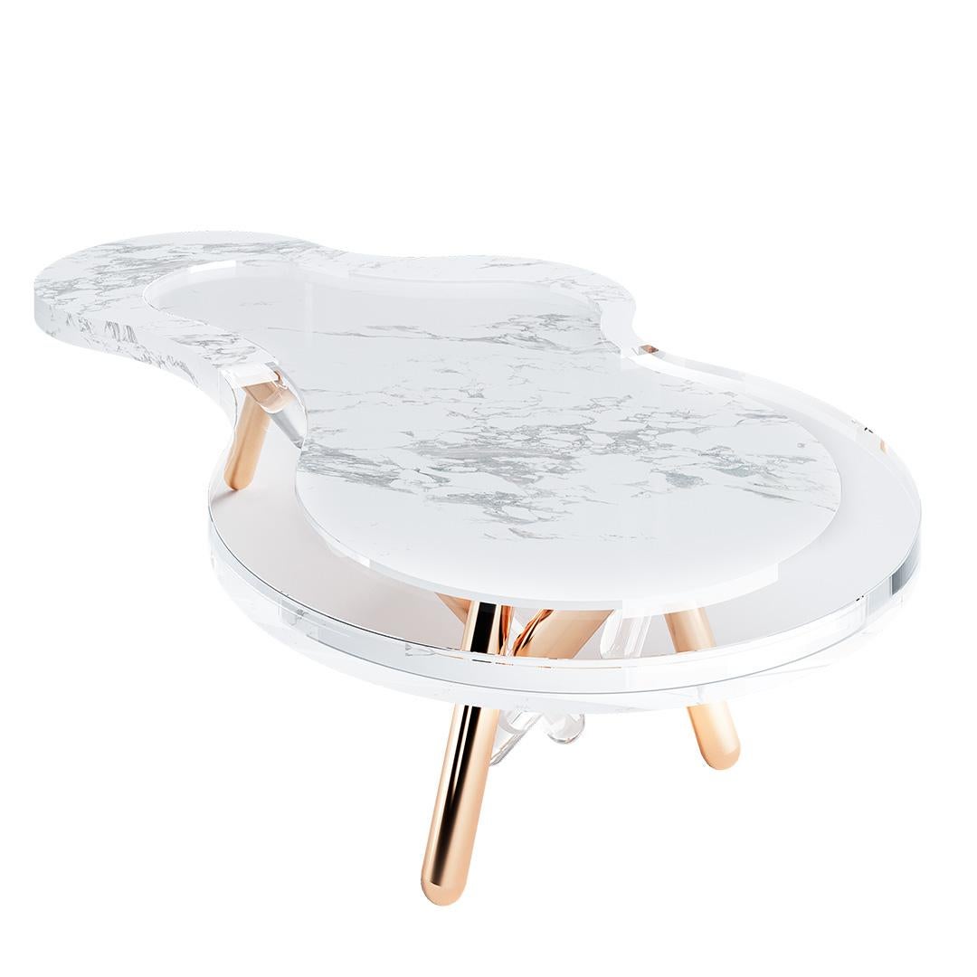 Ness, outdoor center table
Outdoor center table made with top: Carrara marble, legs: clear acrylic and gold plated stainless steel

Overlapping the lightness that its simple yet sophisticated design provides with the luxury that its acrylic and