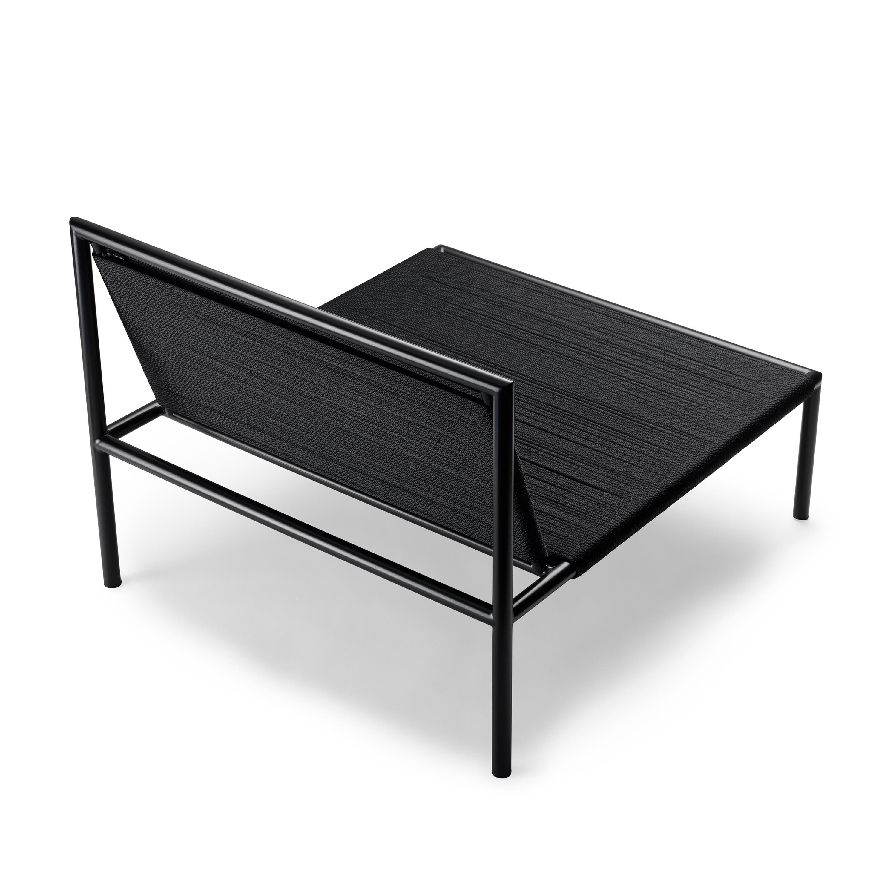 Outdoor-Stuhl Armless Edelstahl pulverbeschichtet schwarz und Nylonkordel im Zustand „Neu“ im Angebot in Los Angeles, CA