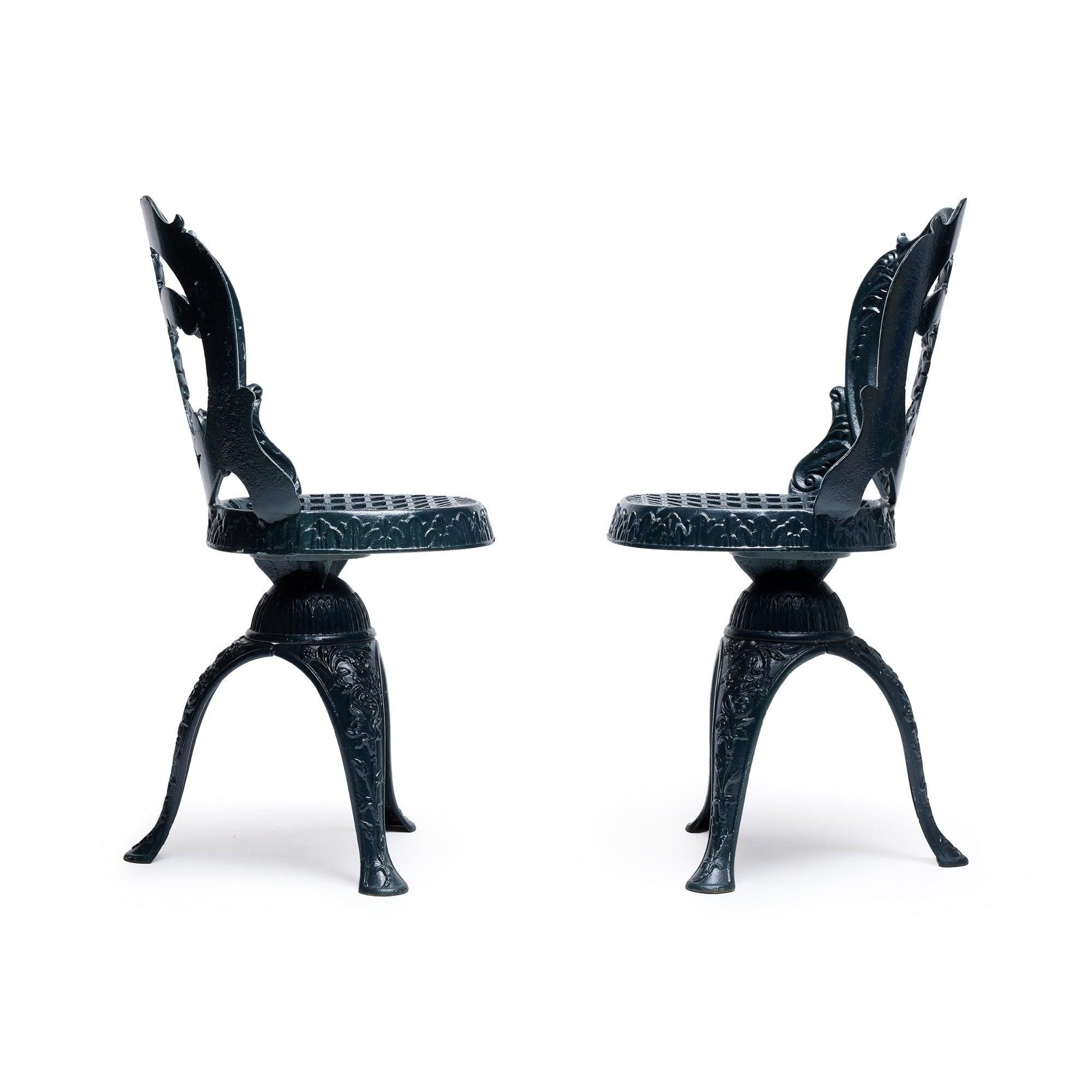 Outdoor Chairs for J.L. Mott In Excellent Condition For Sale In Sagaponack, NY