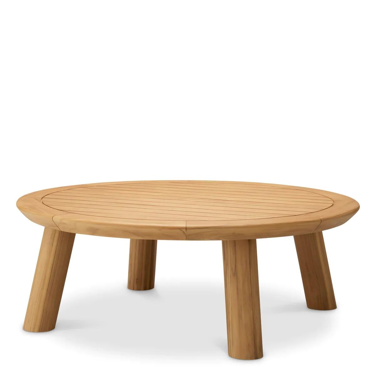 This outdoor coffee table in natural teak embodies timeless elegance and organic warmth. Crafted from solid teak wood, it showcases a rich natural grain and soft honey tones that enhance any outdoor or indoor space with understated