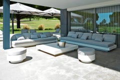 Mesa baja de exterior Juego de 2 piezas de resina blanca