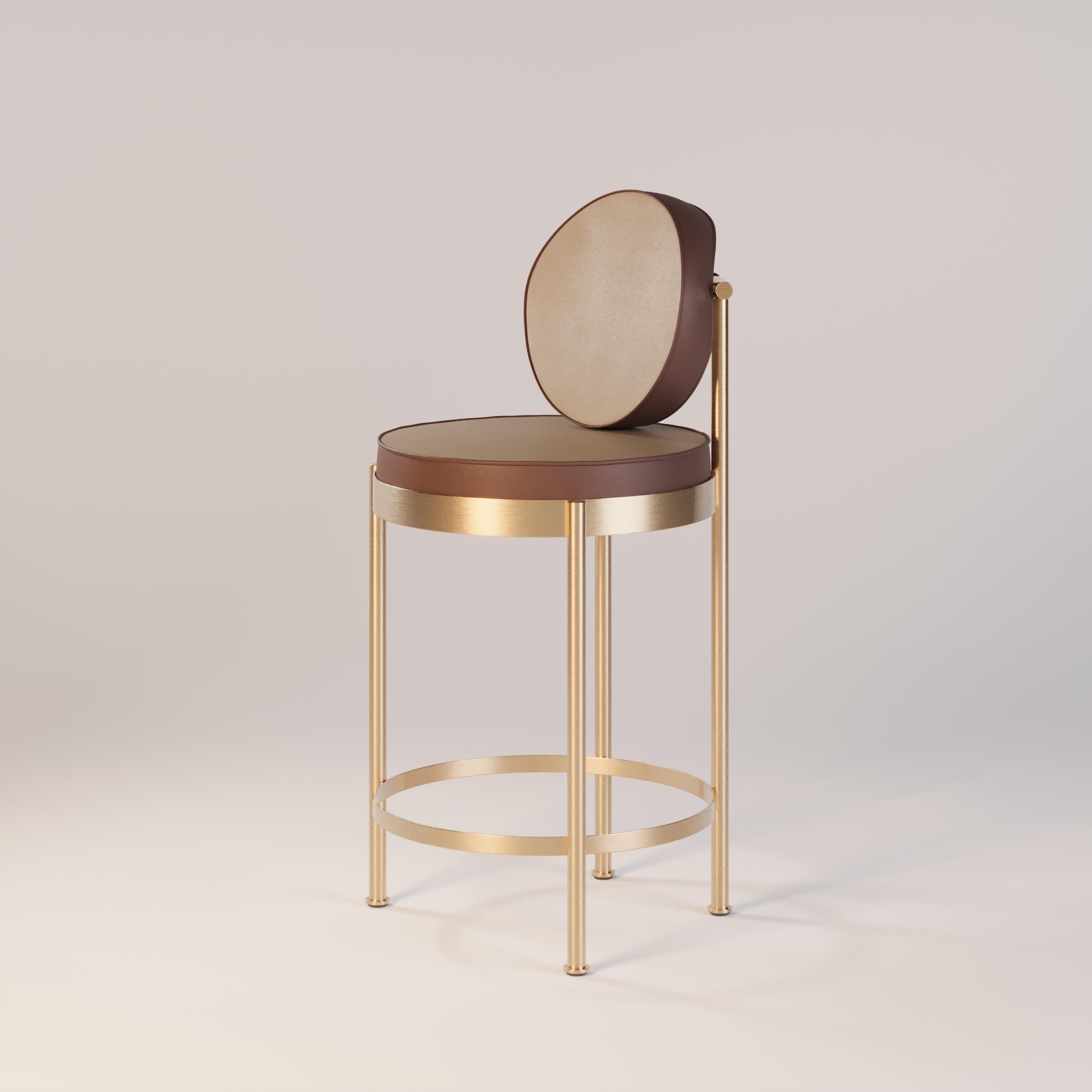 Silla de exterior para barra de bar con estructura de oro cepillado en Nuevo estado para la venta en Santo Tirso, PT
