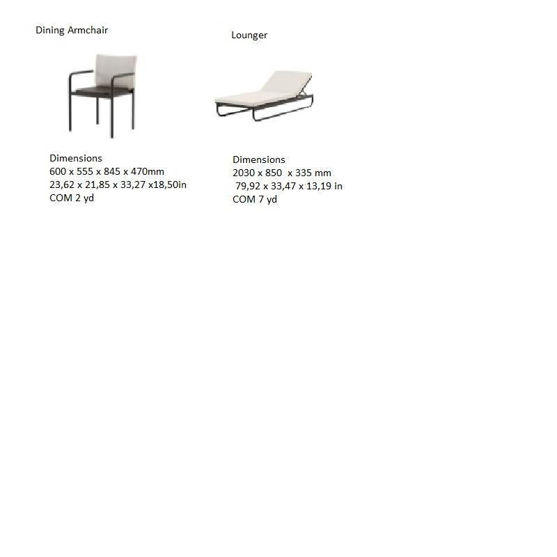 Métal Table d'extérieur en bambou foncé avec base en acier texturé en vente