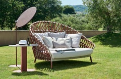 Outdoor-Liege mit Sonnenschutz & Beistelltisch von Monica Armani für Varaschin Italien