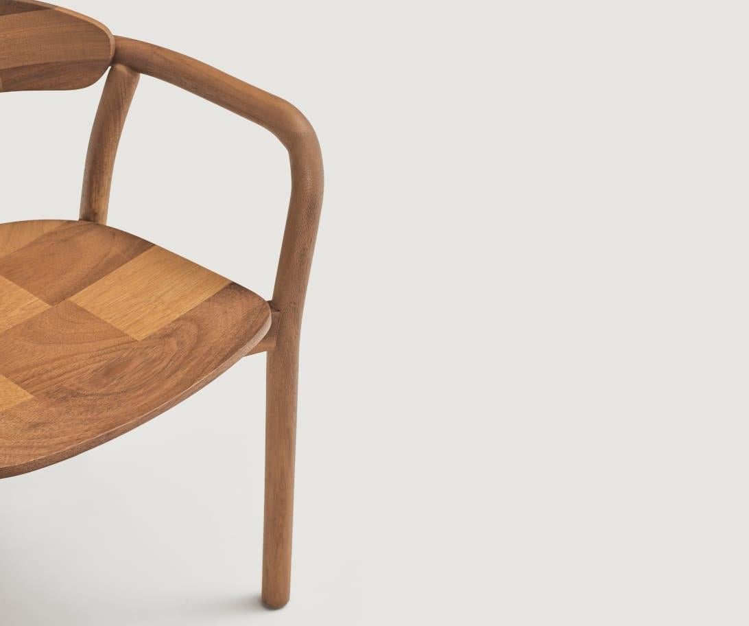 Designer-Stühle für den Außenbereich aus massivem Iroko von Mario Ruiz für Capdell- 6 stapelbar im Zustand „Neu“ im Angebot in NEW YORK, NY