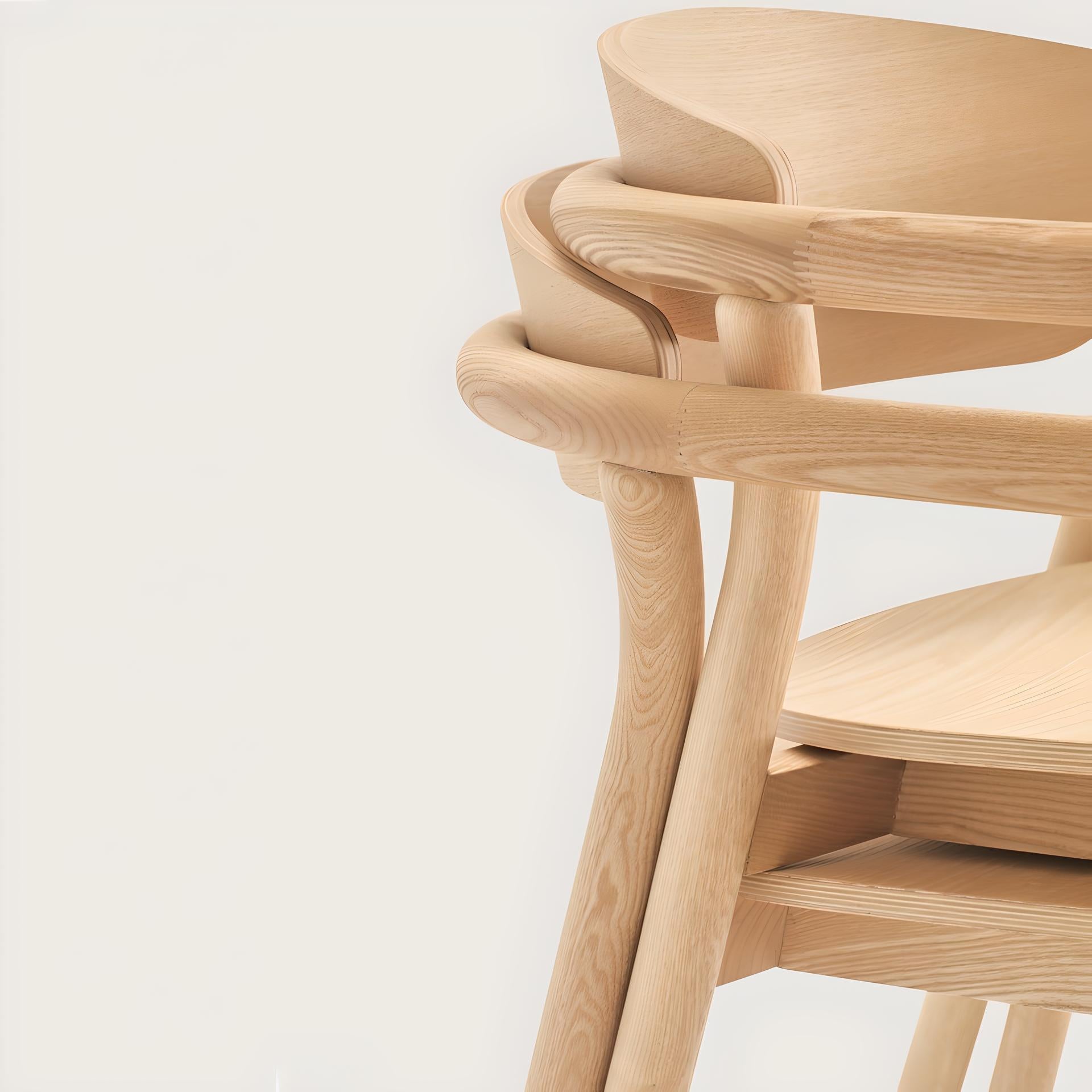 Designer-Stühle für den Außenbereich aus massivem Iroko von Mario Ruiz für Capdell- 6 stapelbar (Holz) im Angebot