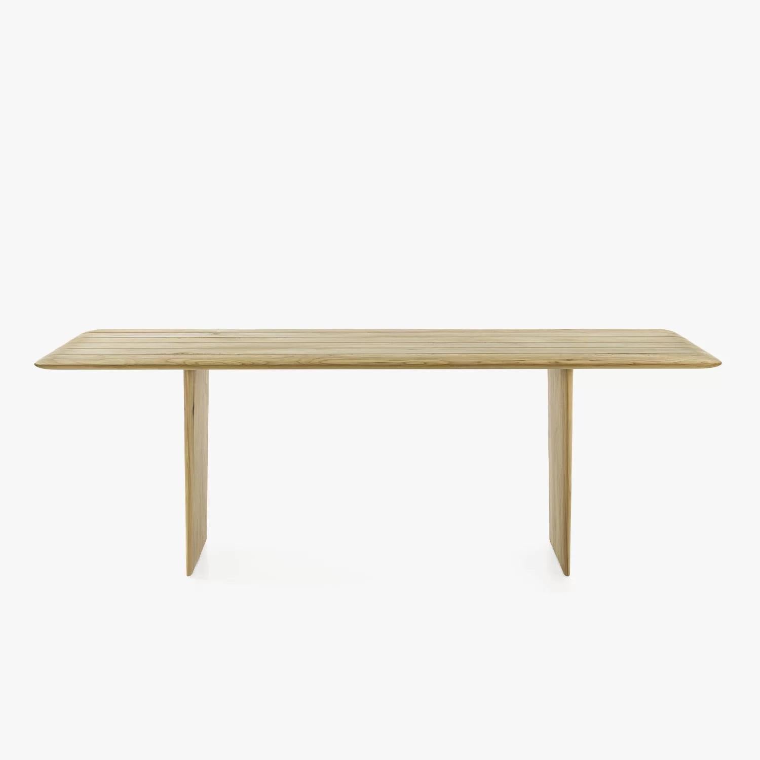 Mesa de comedor de diseño para exterior en madera de cedro perfumada, Made In Italy Moderno en venta
