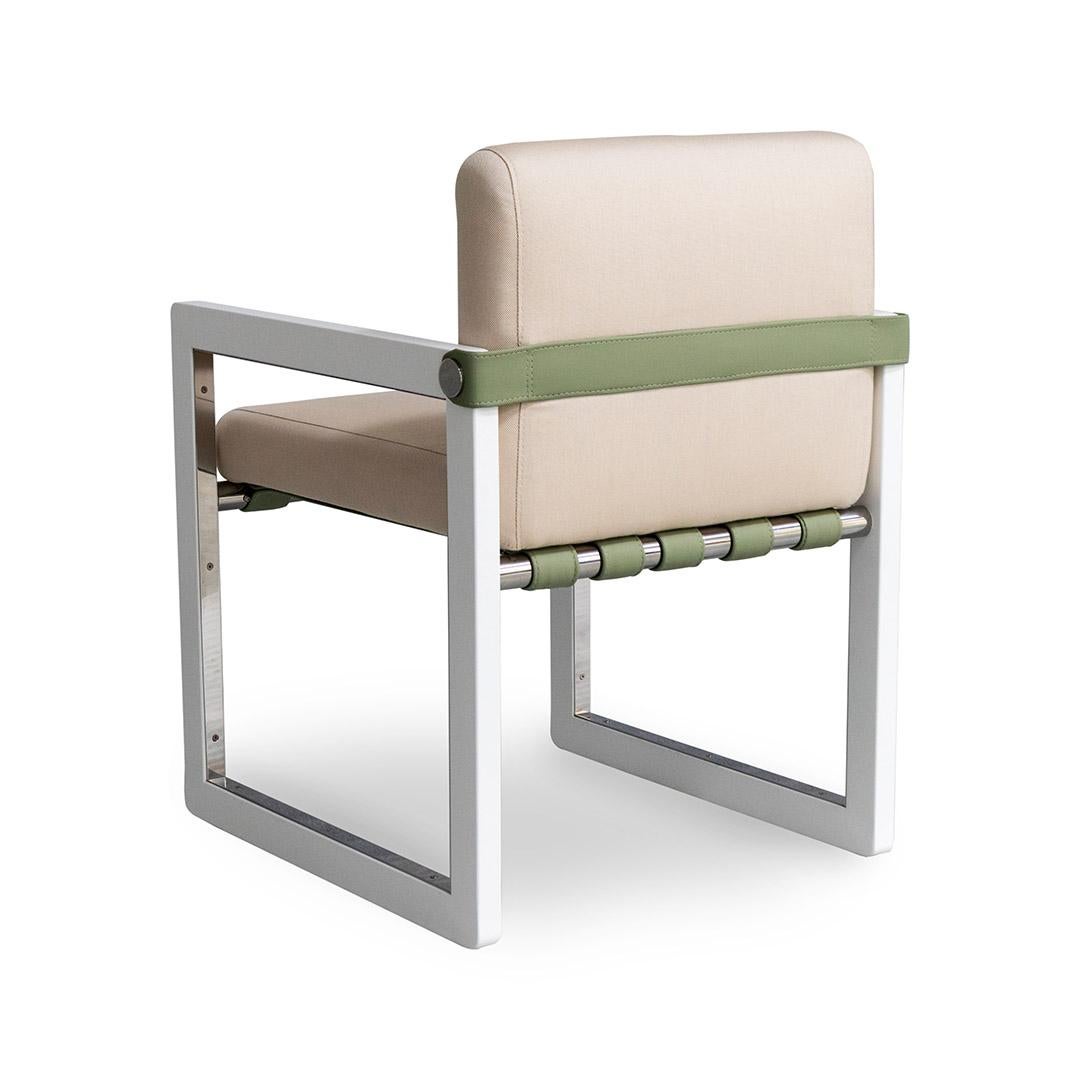 Saccu, outdoor dining chair

Modern outdoor armchair made with structure: white matte lacquered aluminum and stainless steel, details: nickel-plated, upholstery: acrylic fabric, straps: outdoor synthetic leather

With Saccu Collection, MYFACE