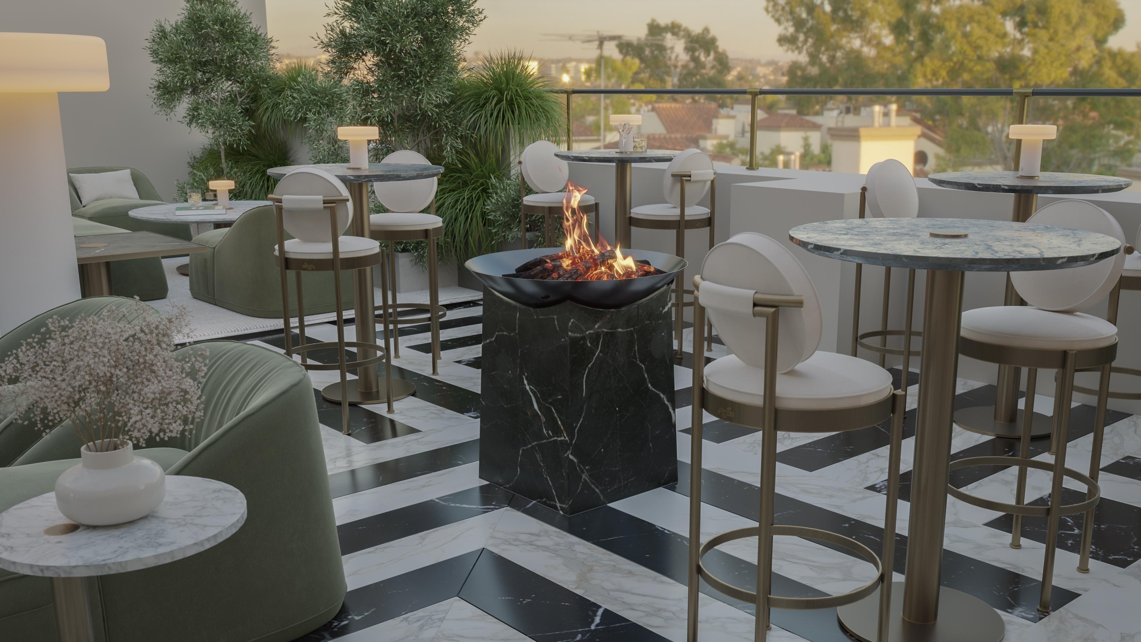 Outdoor Fire Pit in Black Carbon Steel and Carrara Marble In Distressed Condition For Sale In Santo Tirso, PT