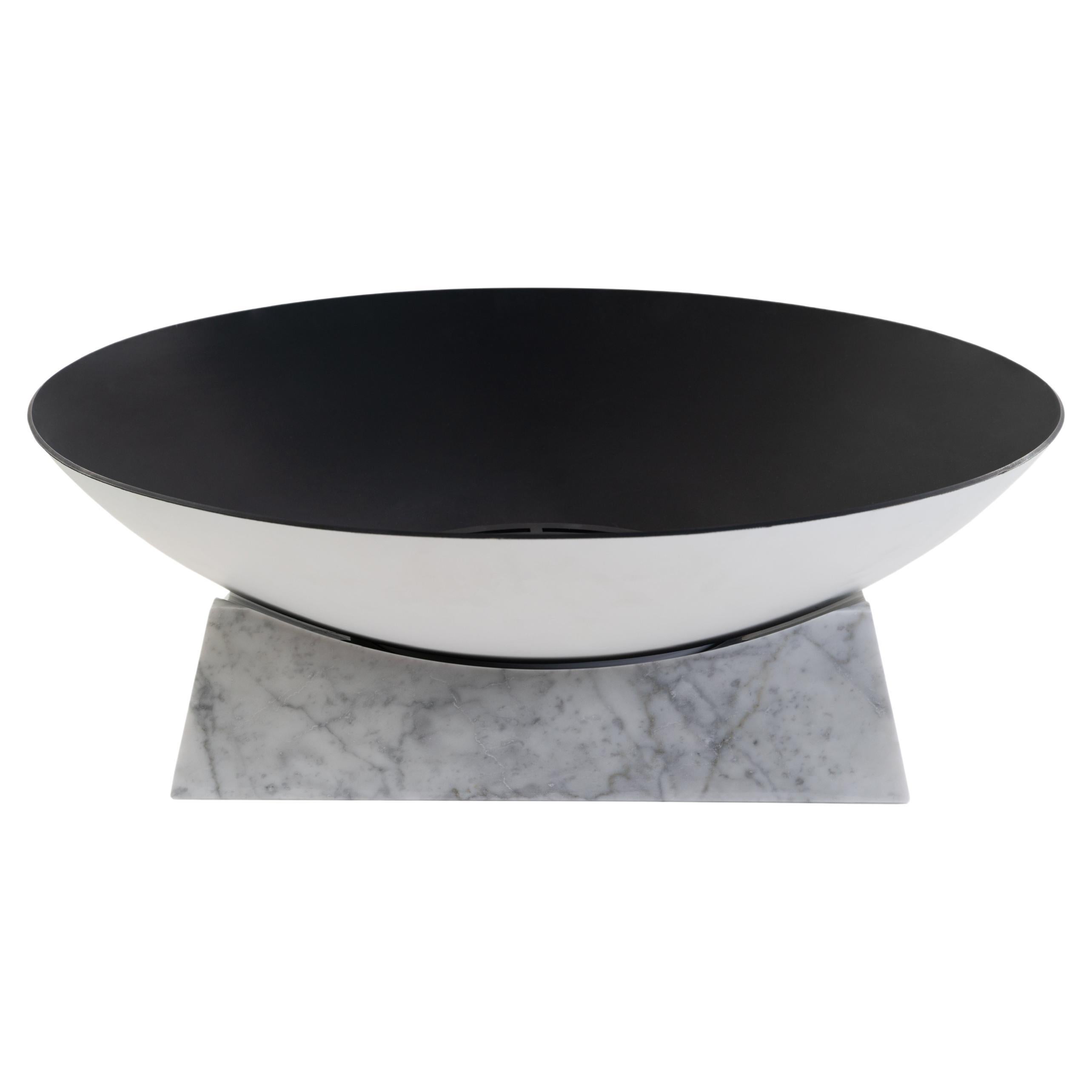Outdoor Fire Pit in Black Carbon Steel and Carrara Marble For Sale