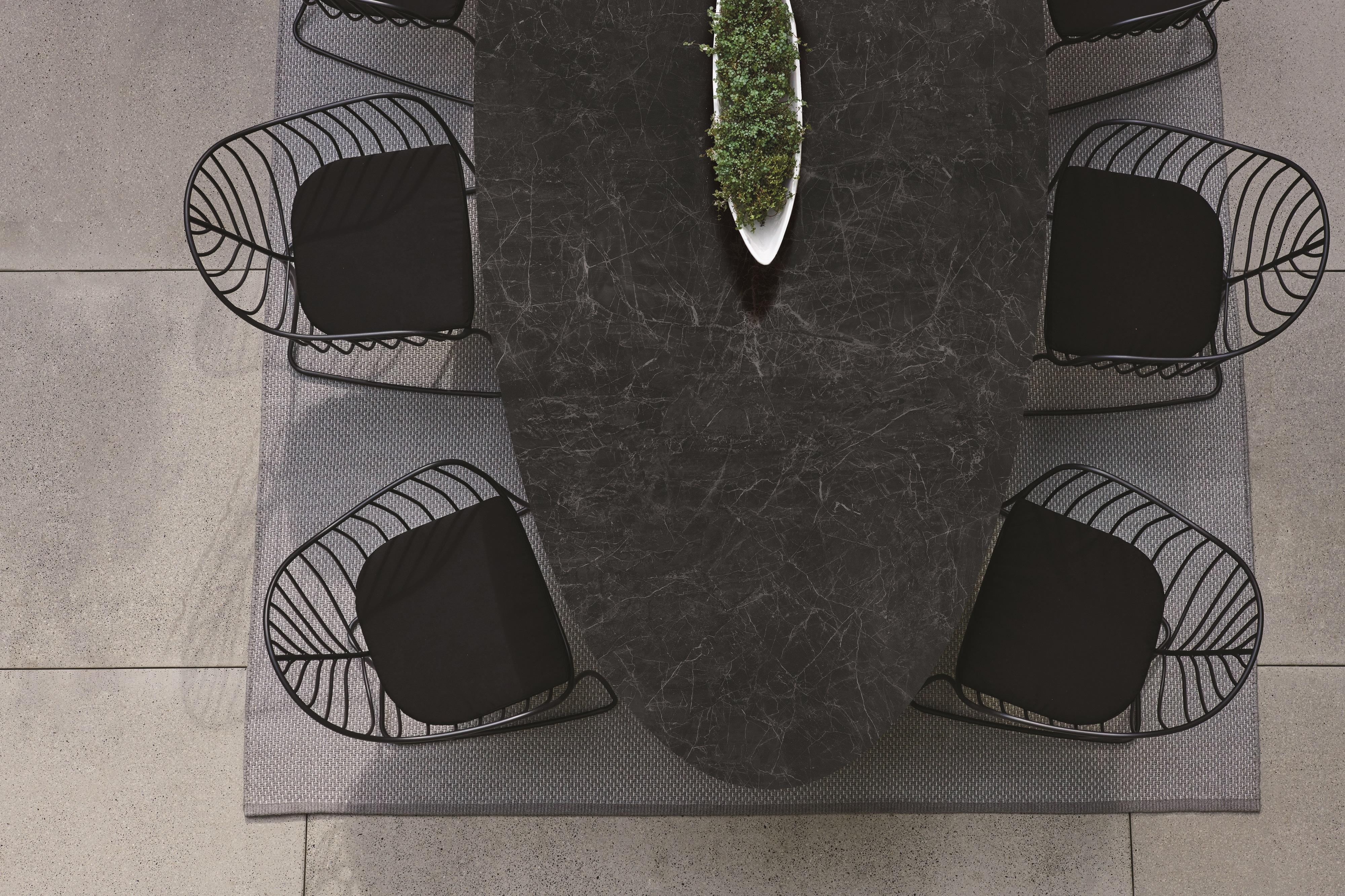 Aluminium Fauteuil d'extérieur Folia de Royal Botania conçu par Kris Van Puyvelde en vente