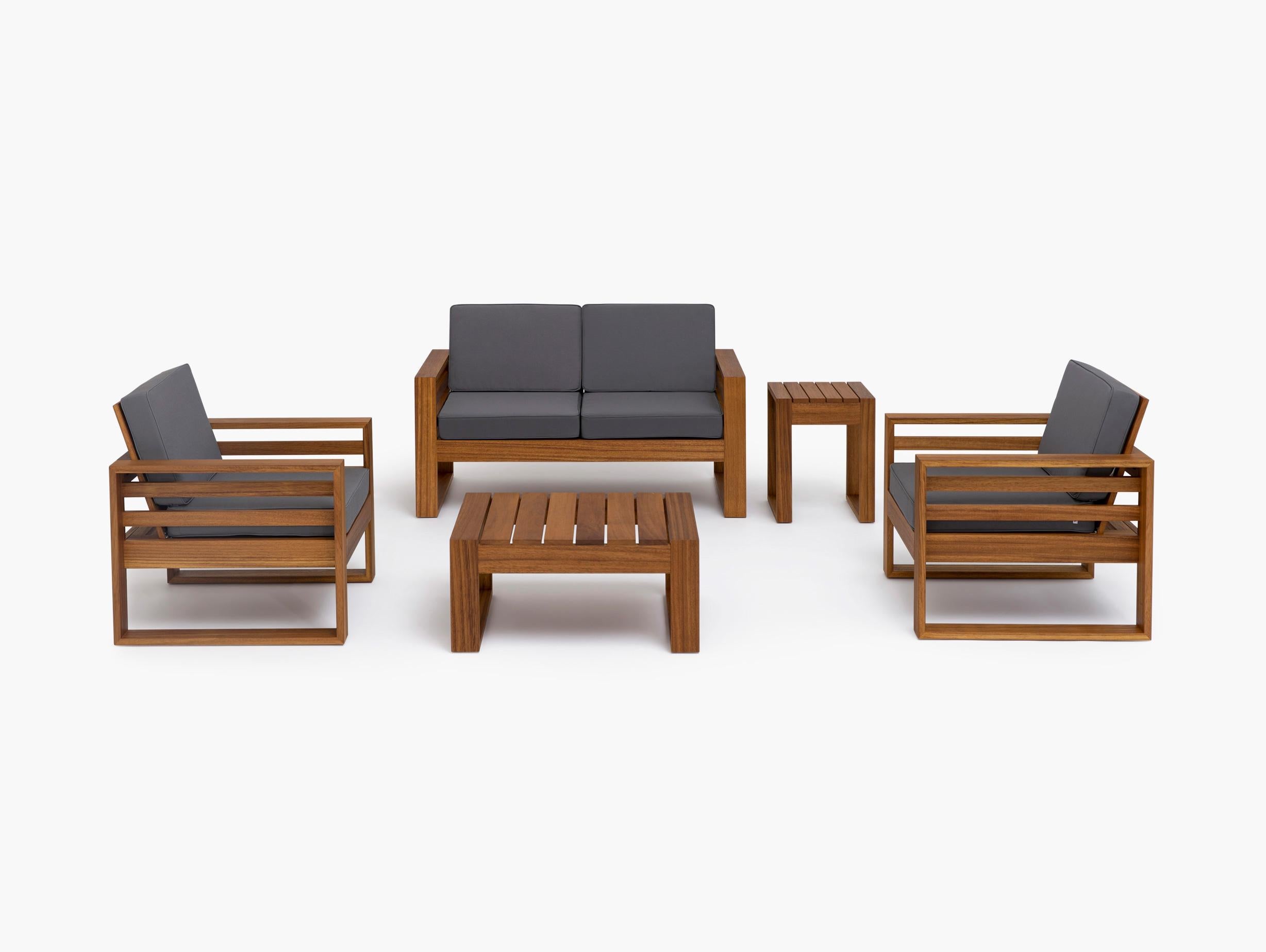 Outdoor Furniture For Sale at 1stDibs