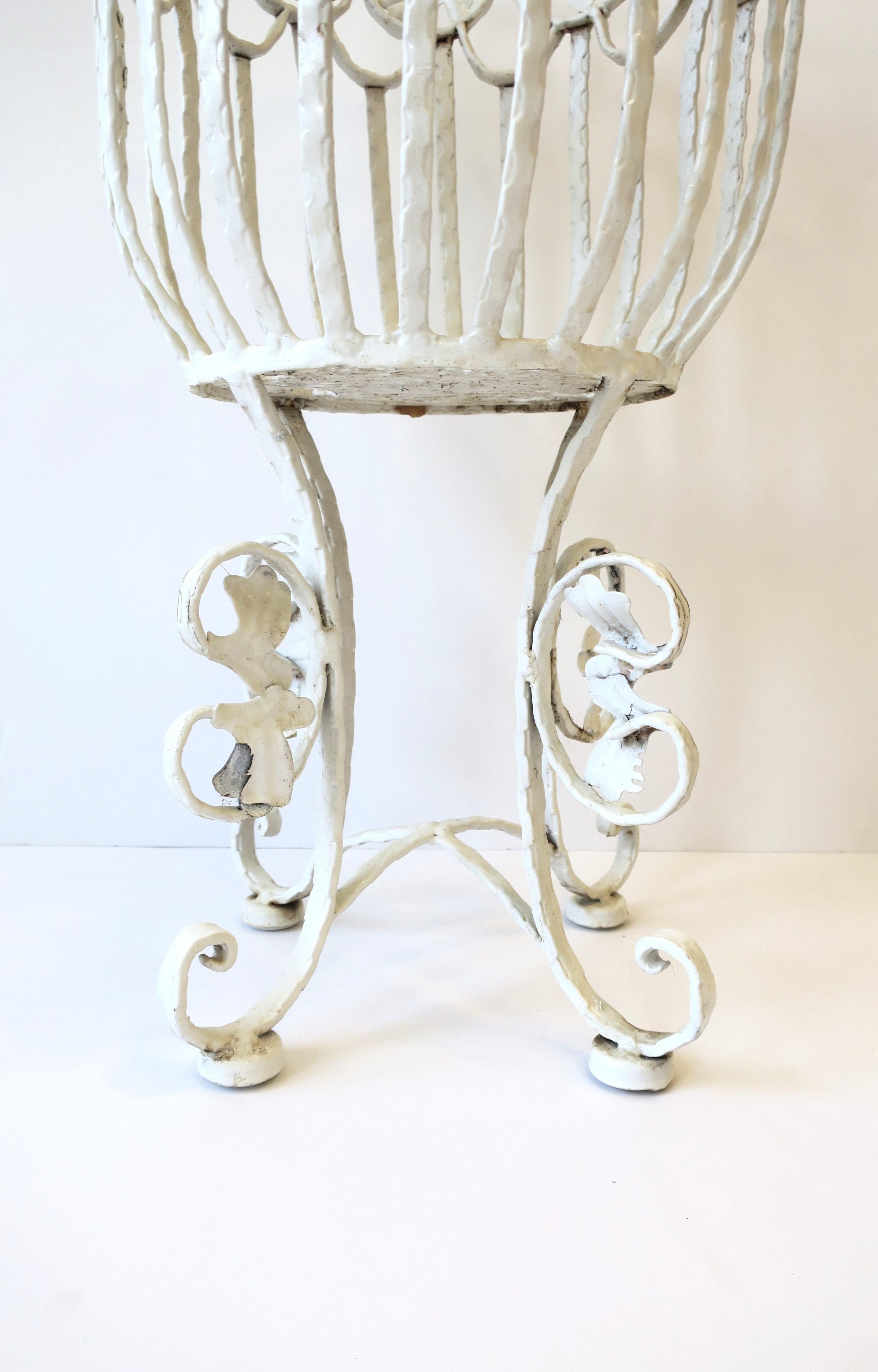 Iron Outdoor Garden or Patio White Cachepot Flower or Plant Pot Holder Stand