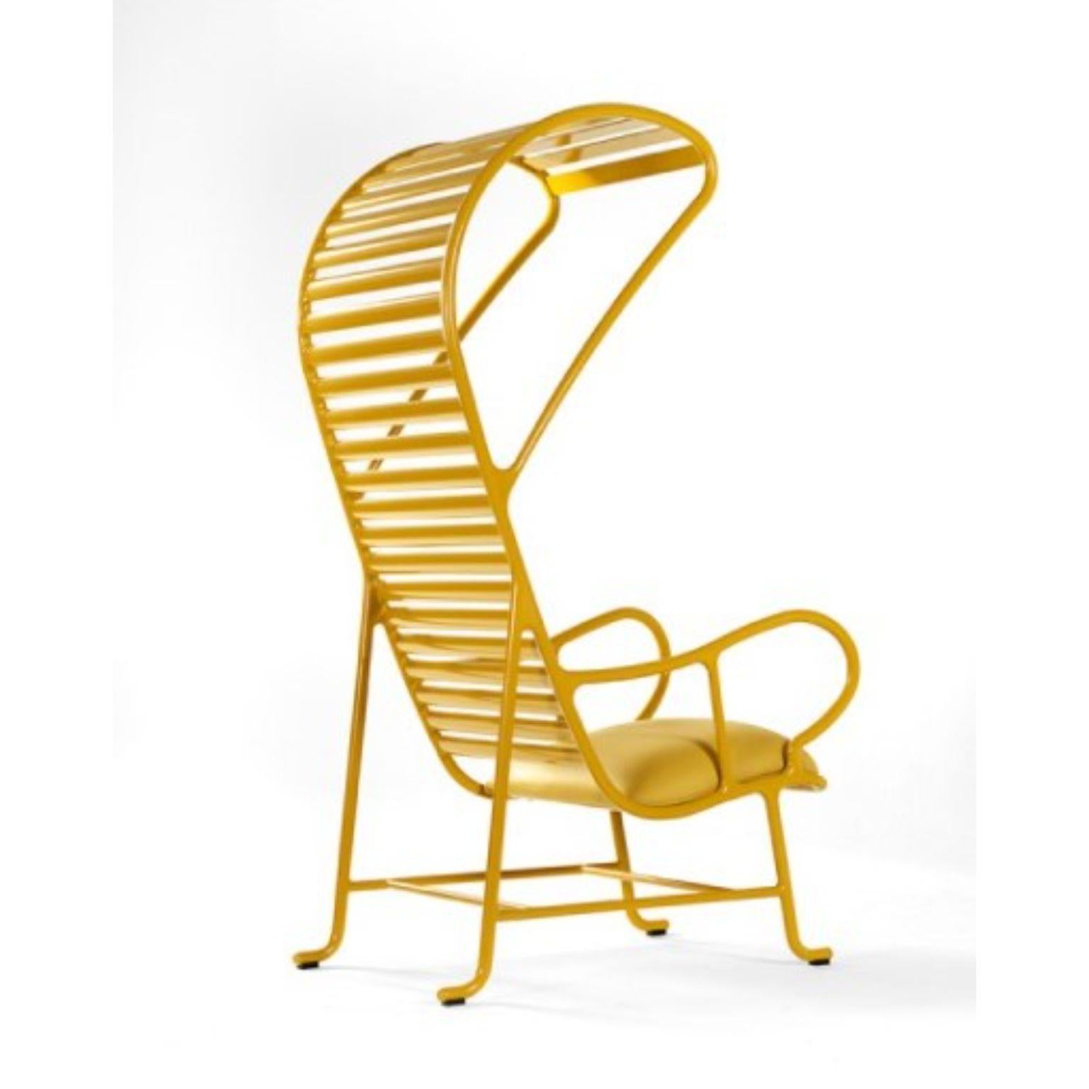Outdoor gardenia yellow armchair with cover by Jaime Hayon 
Dimensions: D 89 x W 70 x H 166 cm 
Materials: Structure in cast aluminum and laminates in extruded aluminum. Powder coating in Alesta Anodic Black or in high-gloss yellow (RAL 1005).