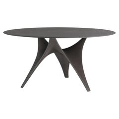Runder Tisch aus grauem Zement für den Außenbereich Molteni&C von Foster + Partners Made in Italy