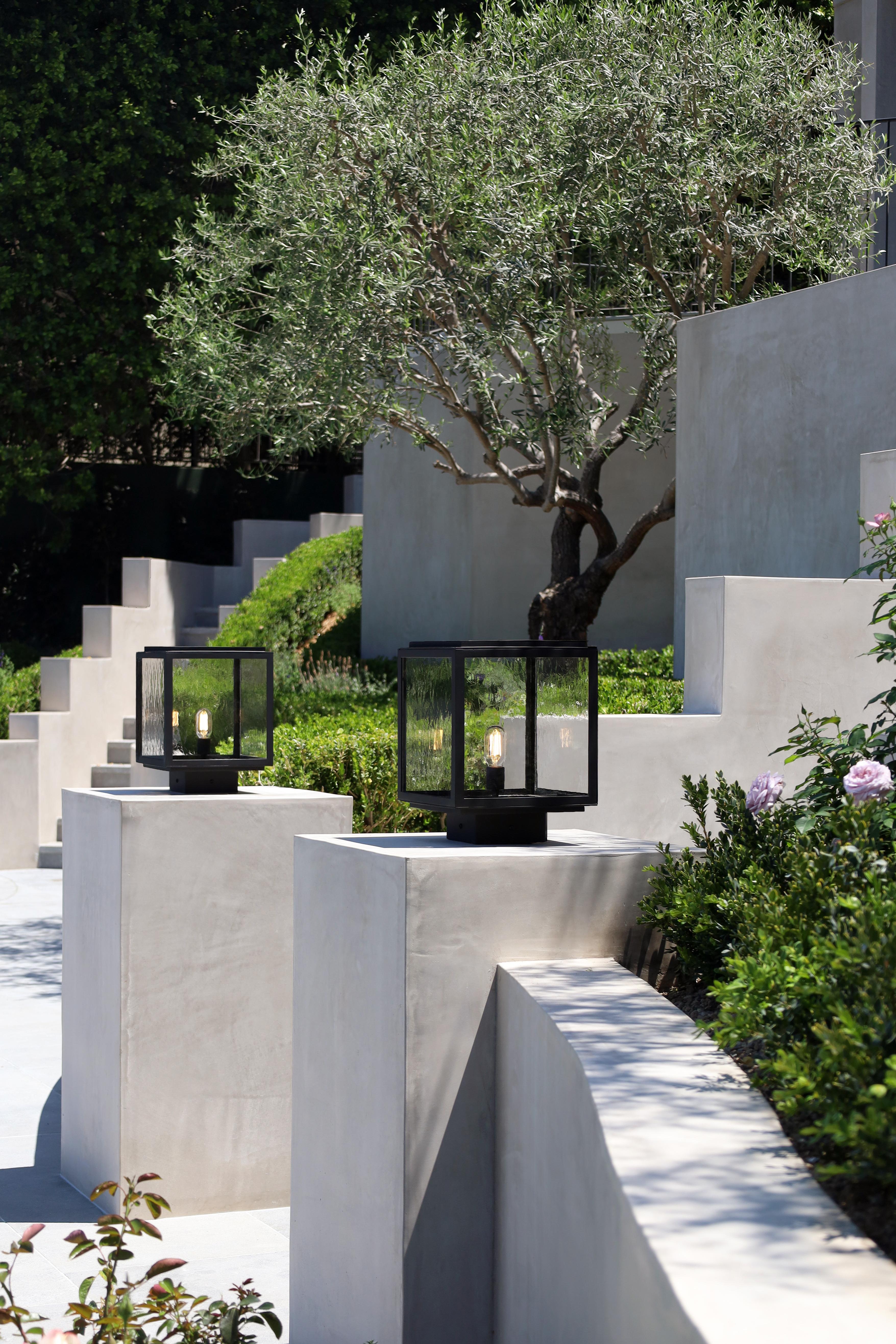 Lámpara de hierro forjado para exteriores, de estilo costero-moderno, hecha a mano, para poste o muelle en Nuevo estado para la venta en Santa Paula, CA