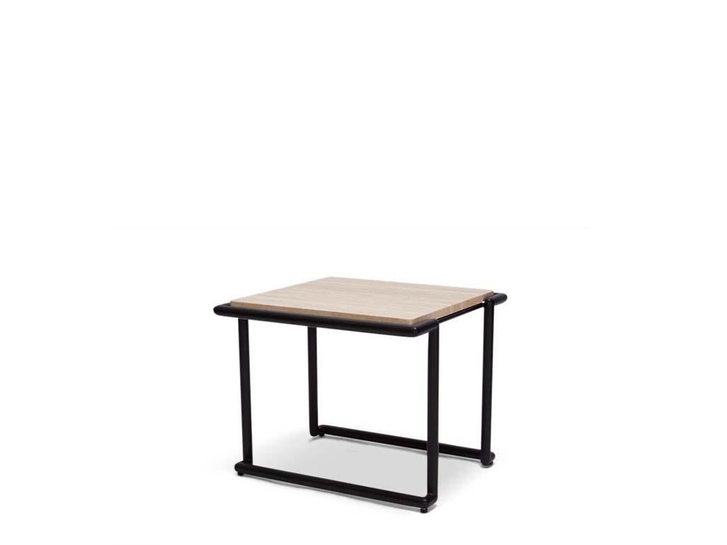 Mid-Century Modern Table d'appoint Hinterland d'extérieur par Lawson-Fenning en vente